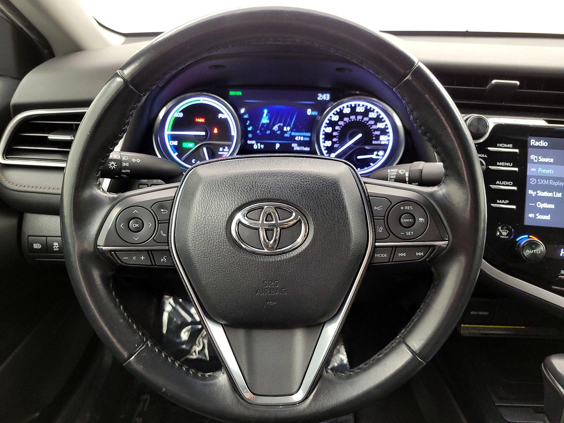 Thumbnail: 2020 Toyota Camry - 10