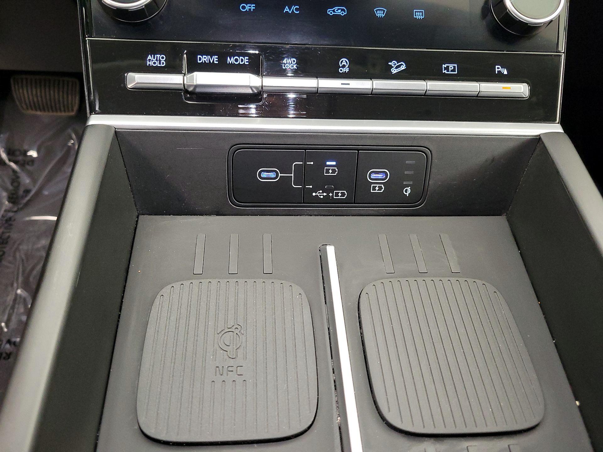 Thumbnail: 2024 Hyundai Santa Fe - 18