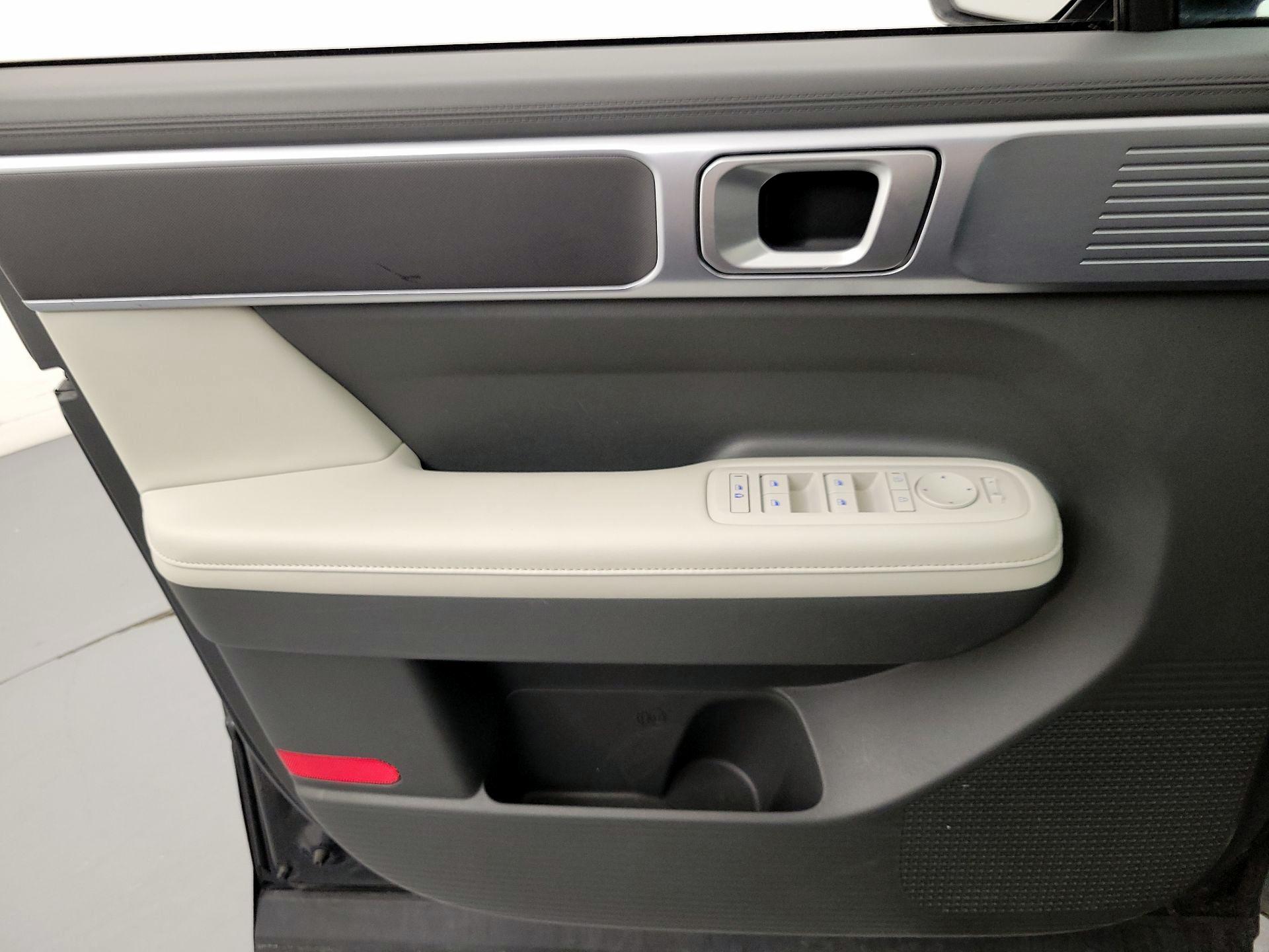 Thumbnail: 2024 Hyundai Santa Fe - 12