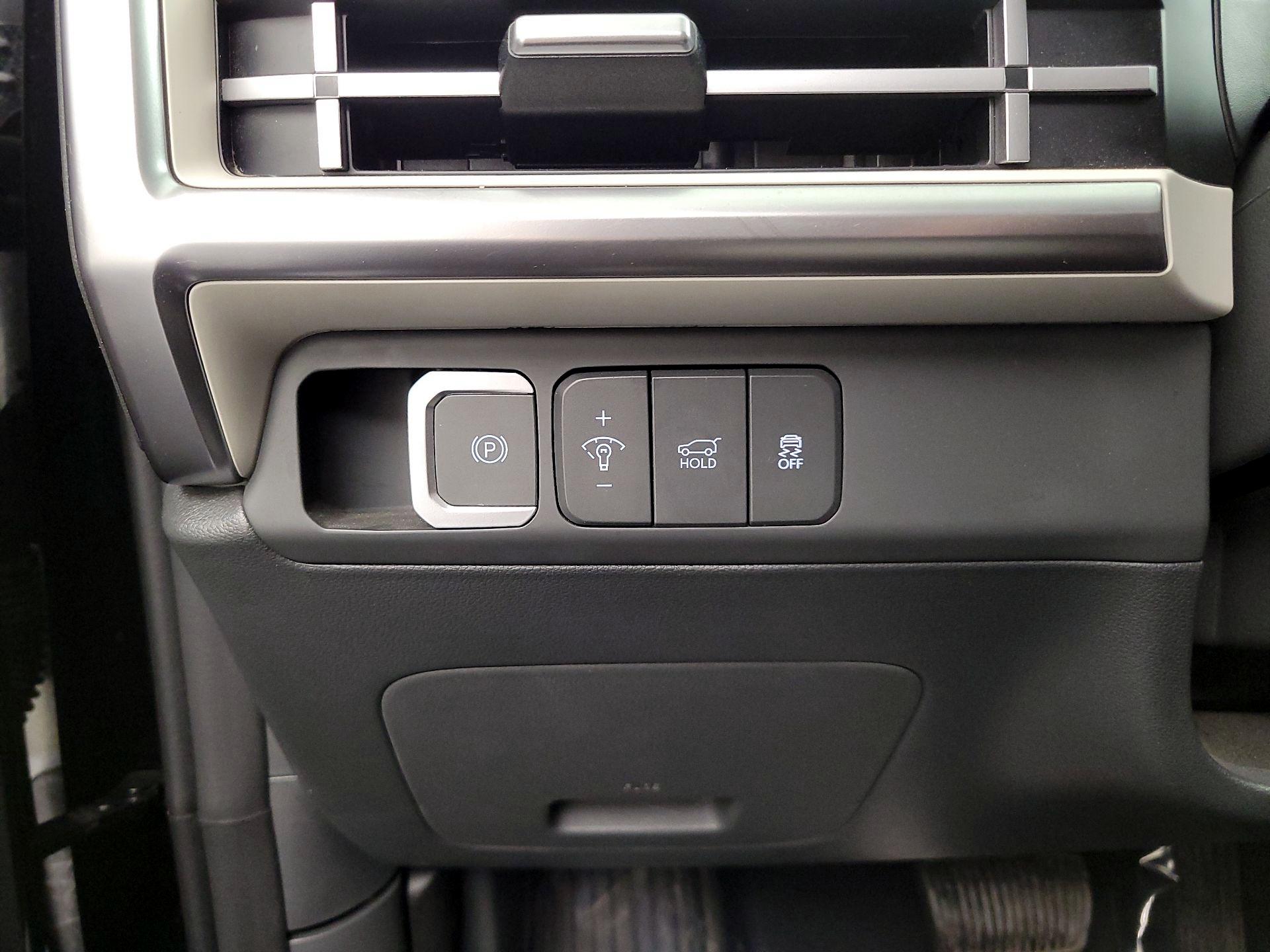 Thumbnail: 2024 Hyundai Santa Fe - 13