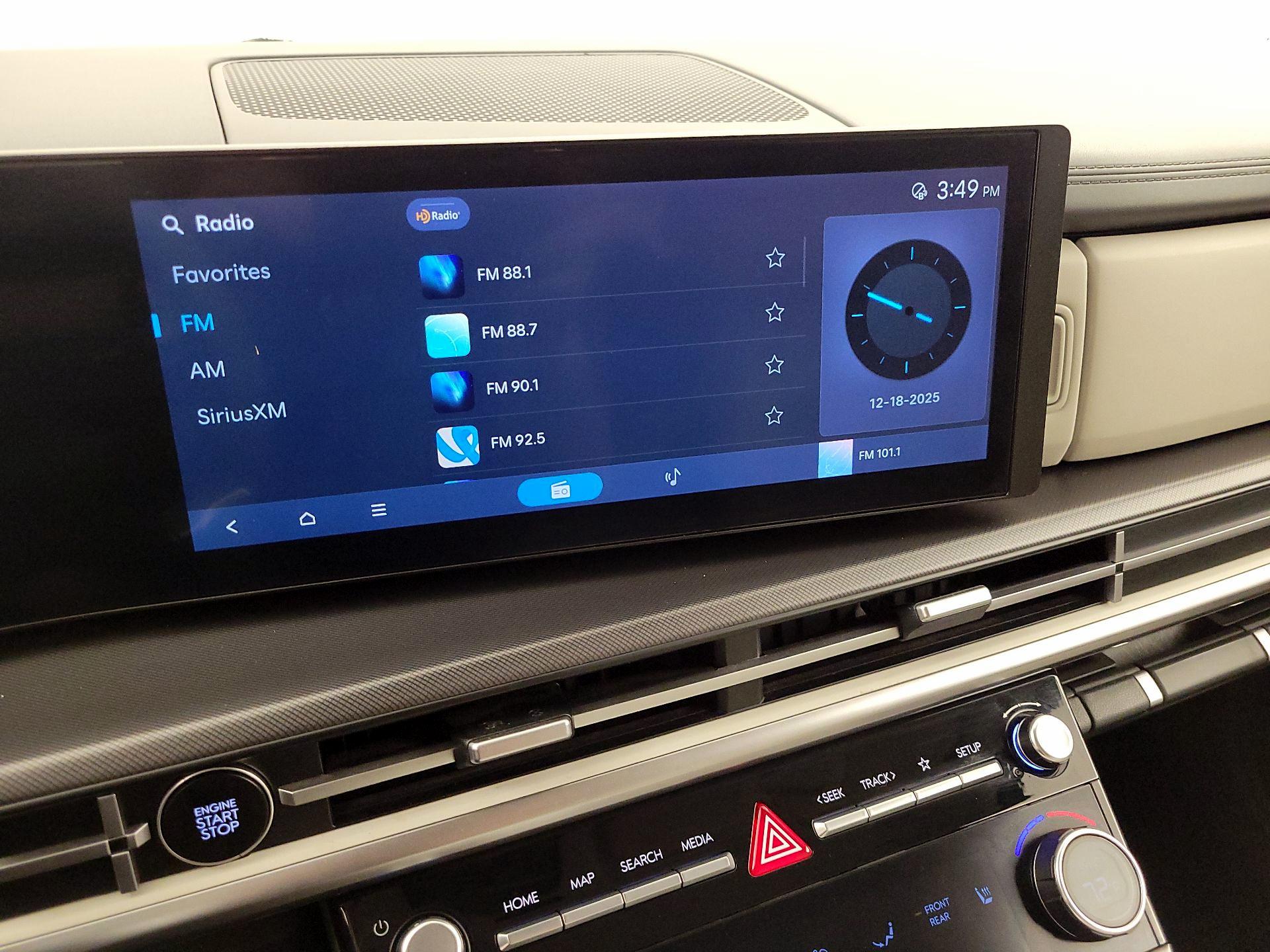 Thumbnail: 2024 Hyundai Santa Fe - 15