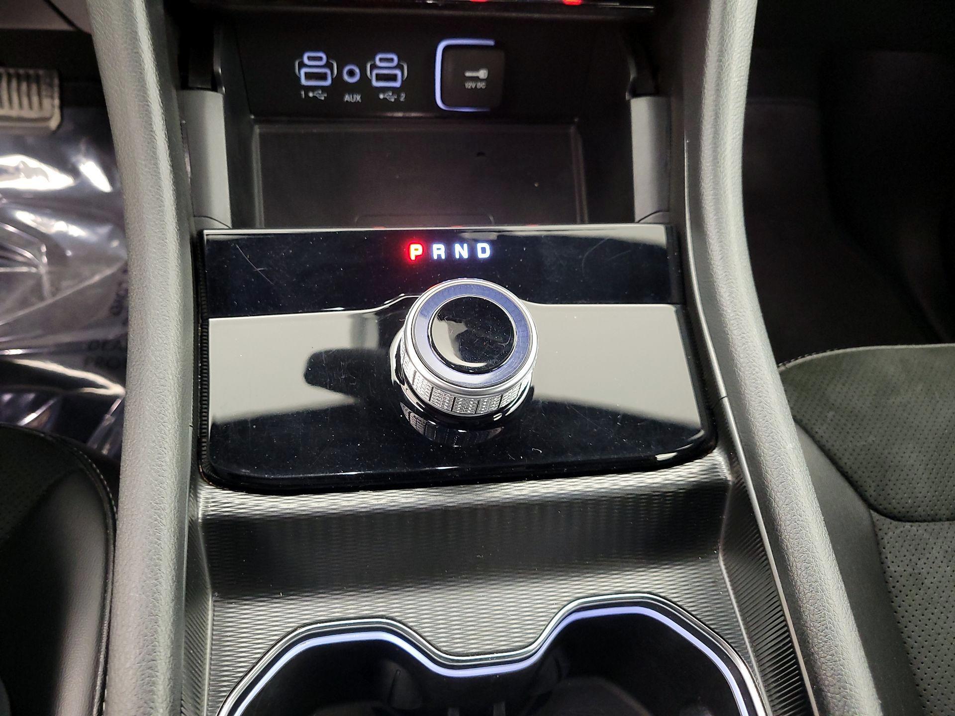 Thumbnail: 2024 Jeep Grand Cherokee - 17