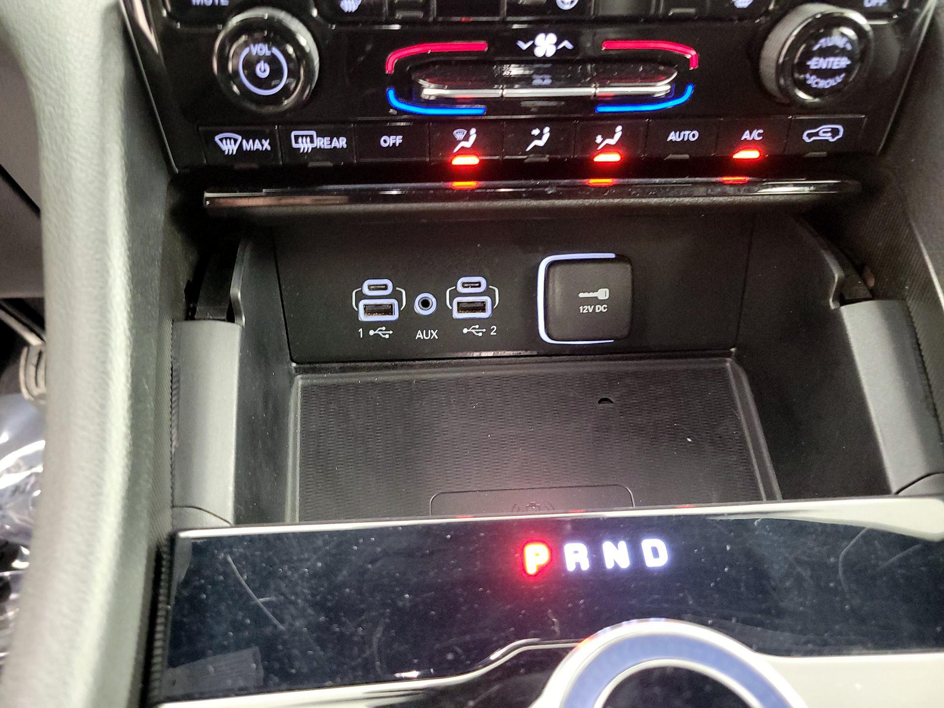 Thumbnail: 2024 Jeep Grand Cherokee - 18