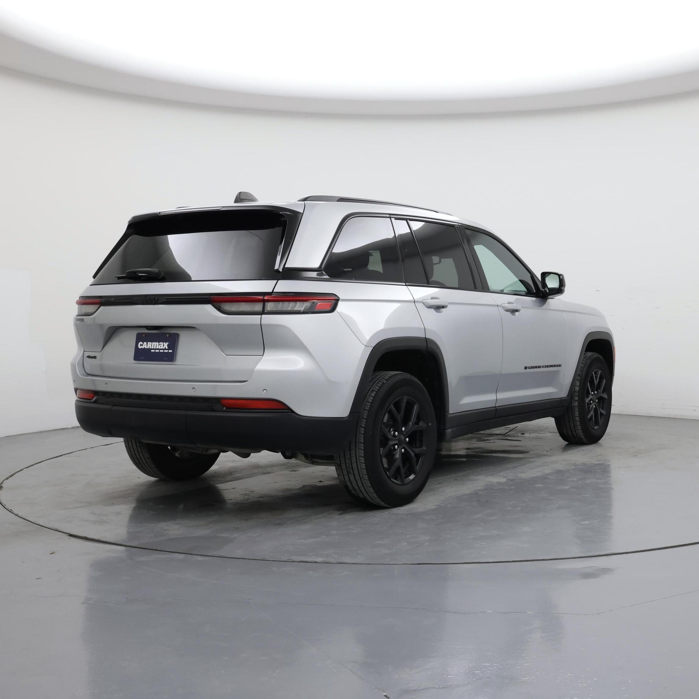 Thumbnail: 2024 Jeep Grand Cherokee - 8