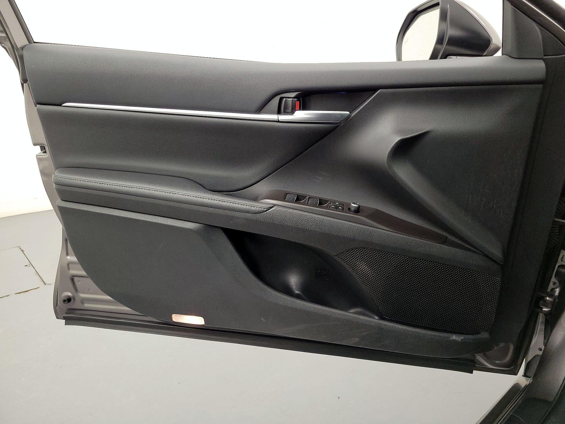 Thumbnail: 2024 Toyota Camry - 12