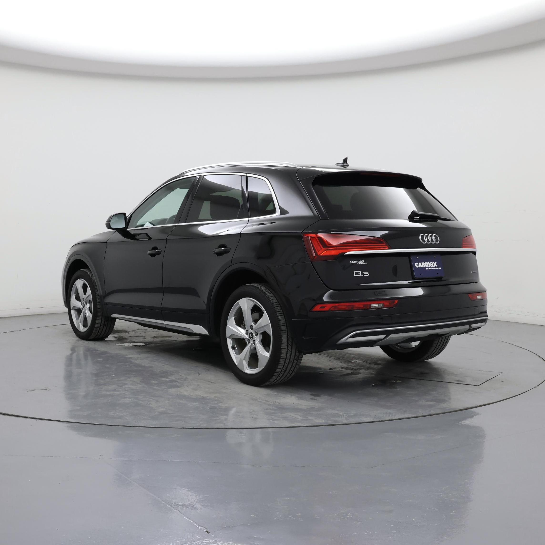 Thumbnail: 2021 Audi Q5 - 2
