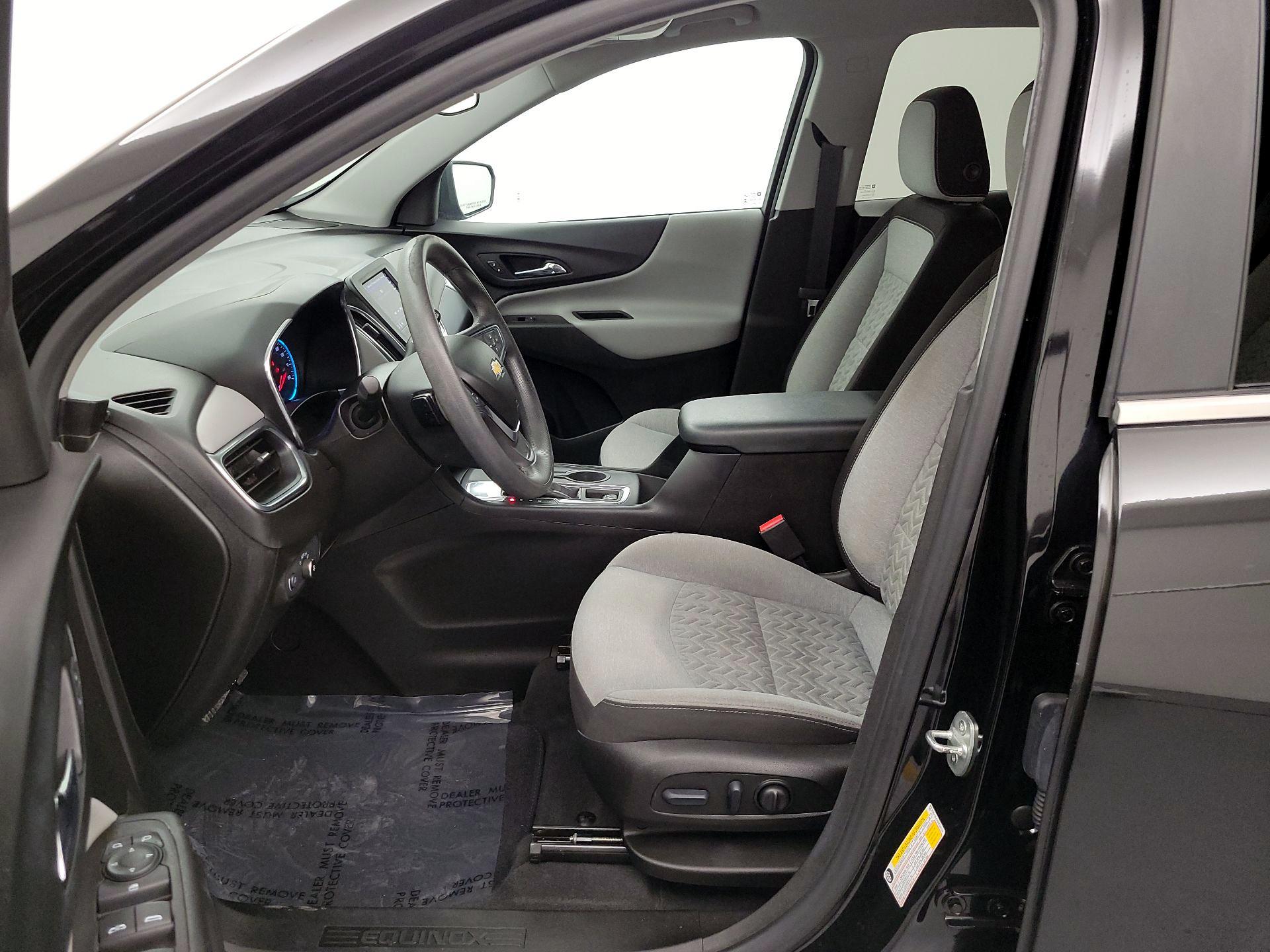 Thumbnail: 2022 Chevrolet Equinox - 11