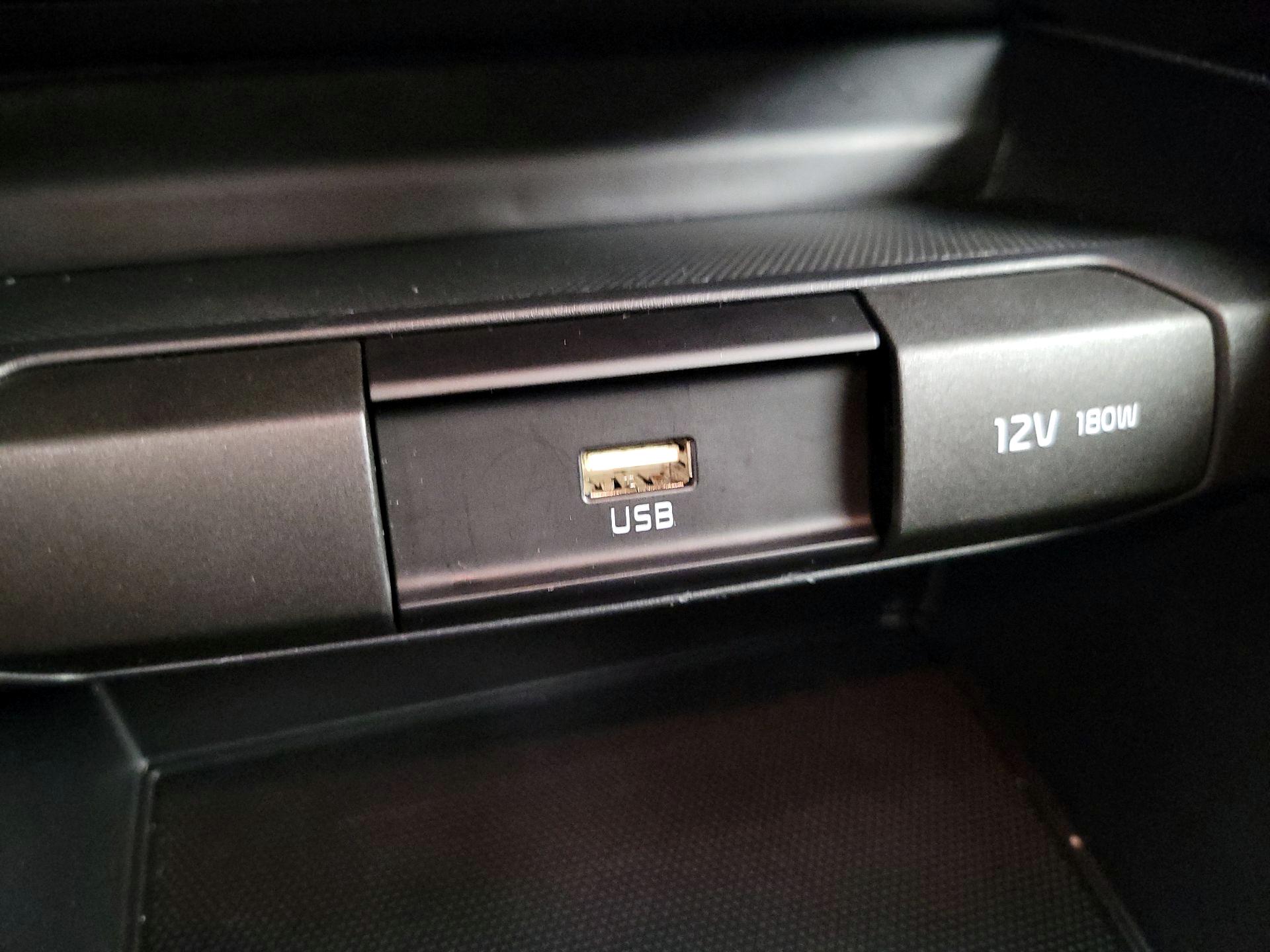 Thumbnail: 2021 Kia Rio5 - 18