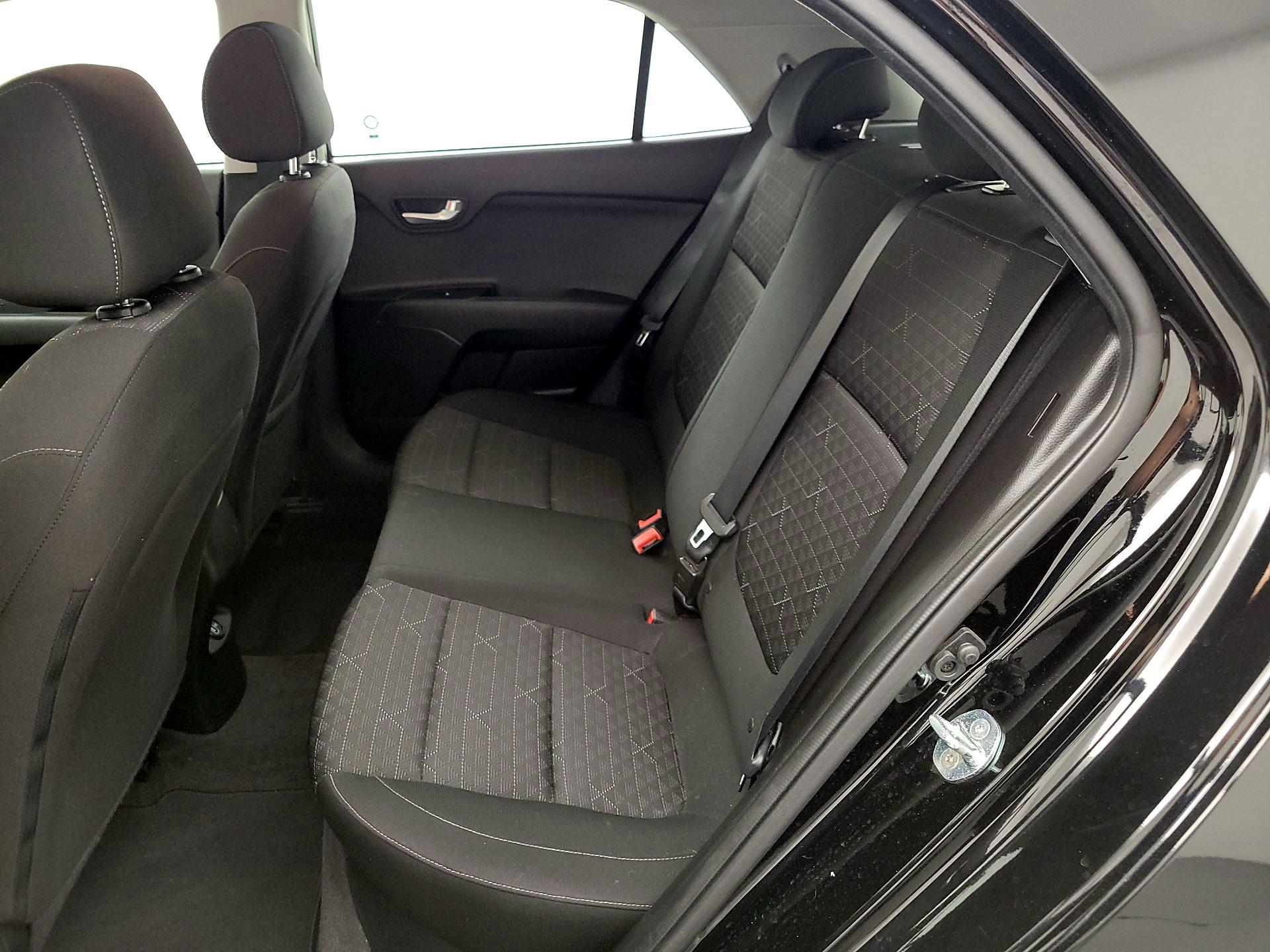 Thumbnail: 2021 Kia Rio5 - 19