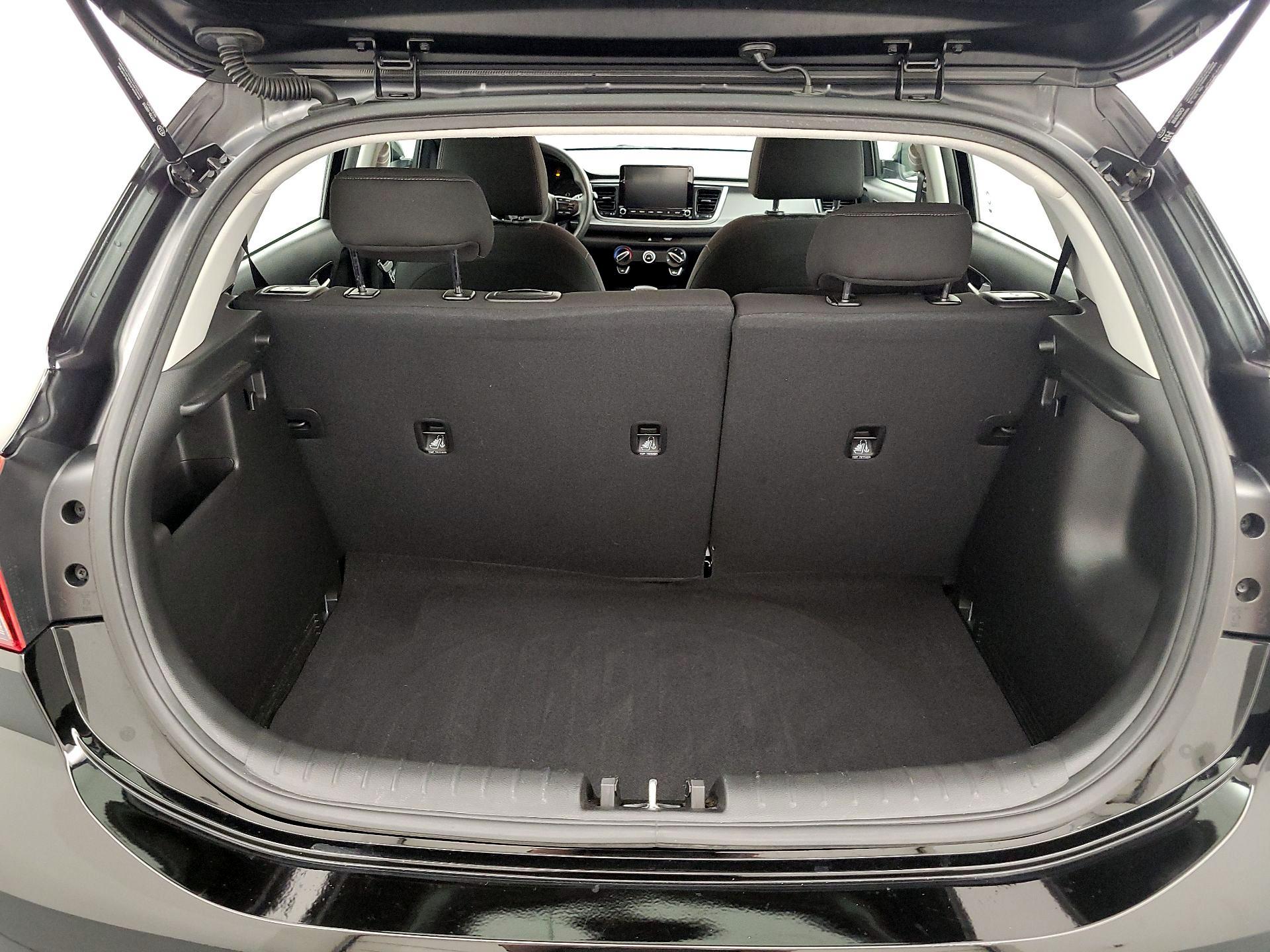 Thumbnail: 2021 Kia Rio5 - 20