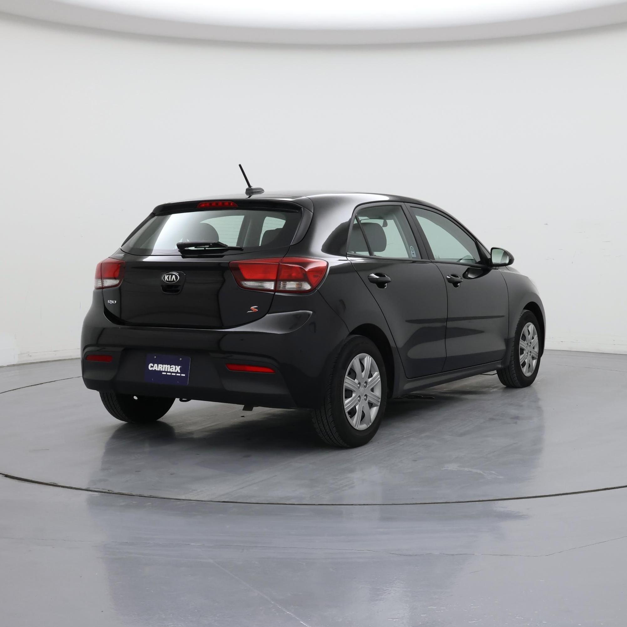 Thumbnail: 2021 Kia Rio5 - 8