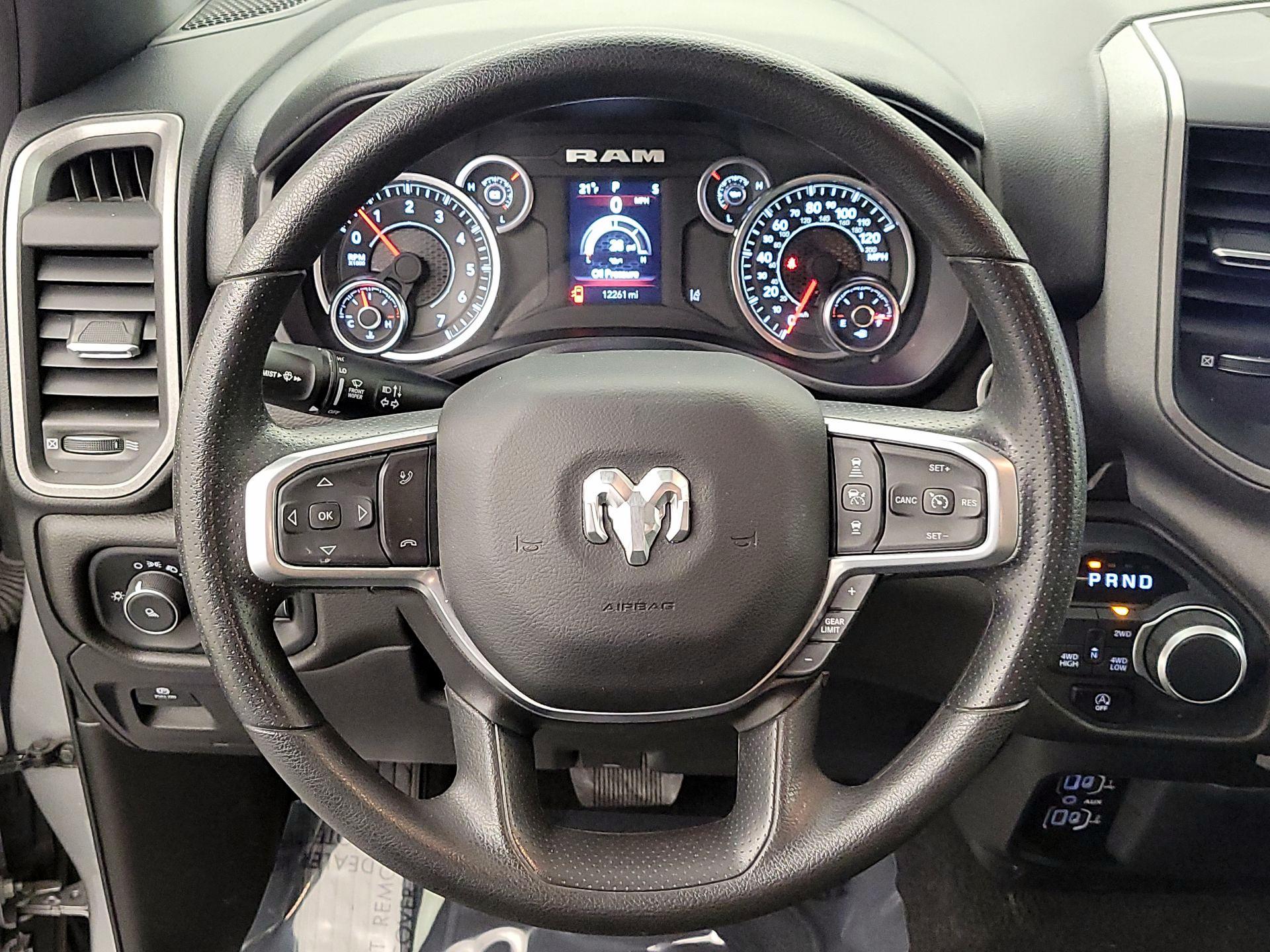 Thumbnail: 2025 RAM 1500 - 10