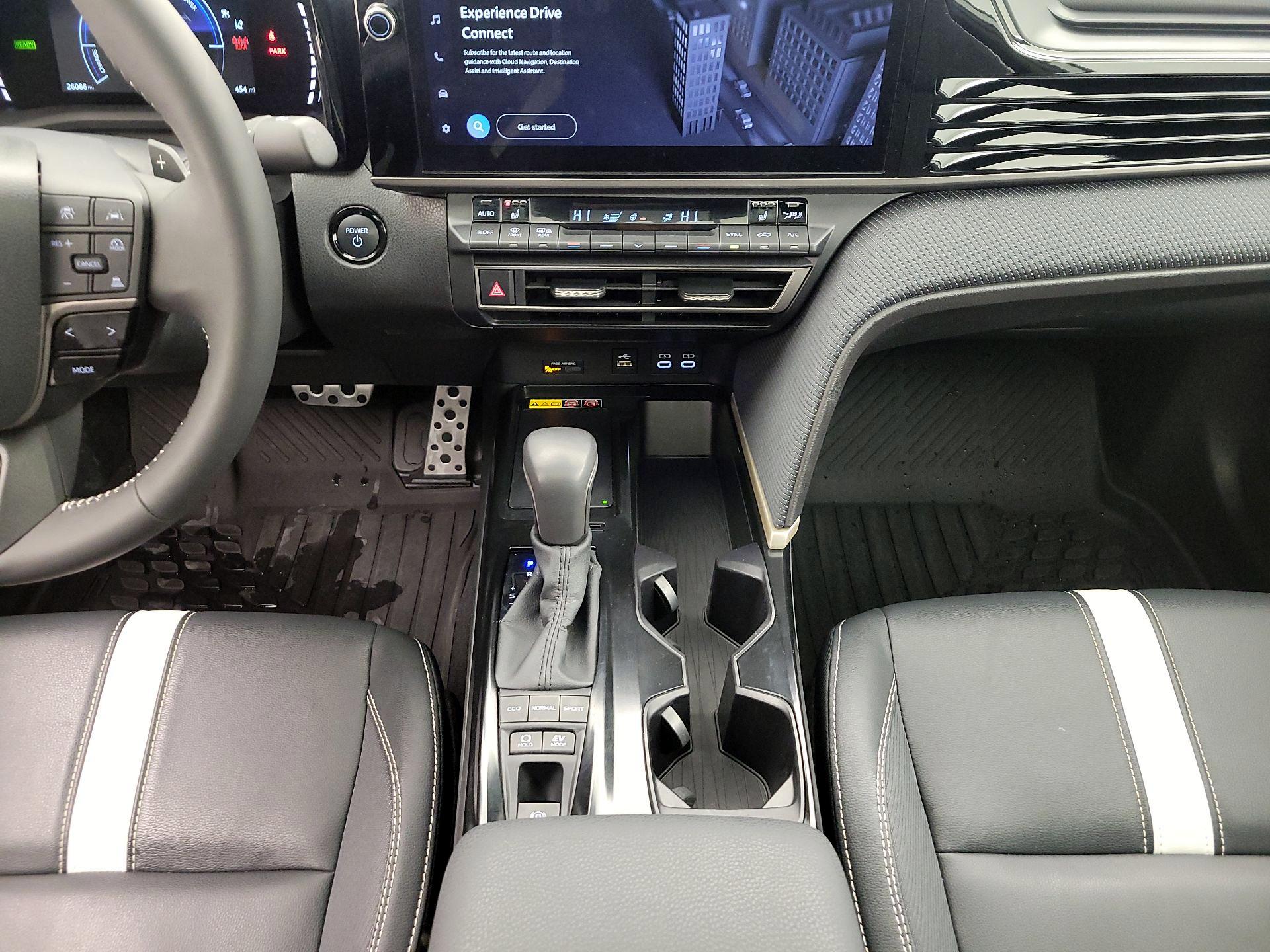 Thumbnail: 2025 Toyota Camry - 18