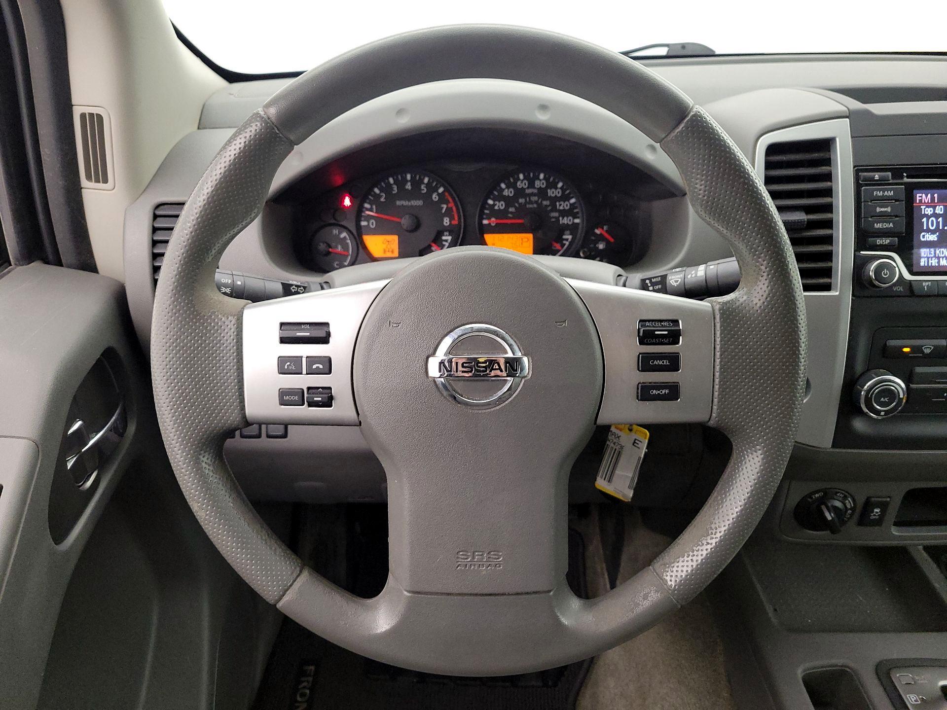 Thumbnail: 2017 Nissan Frontier - 10