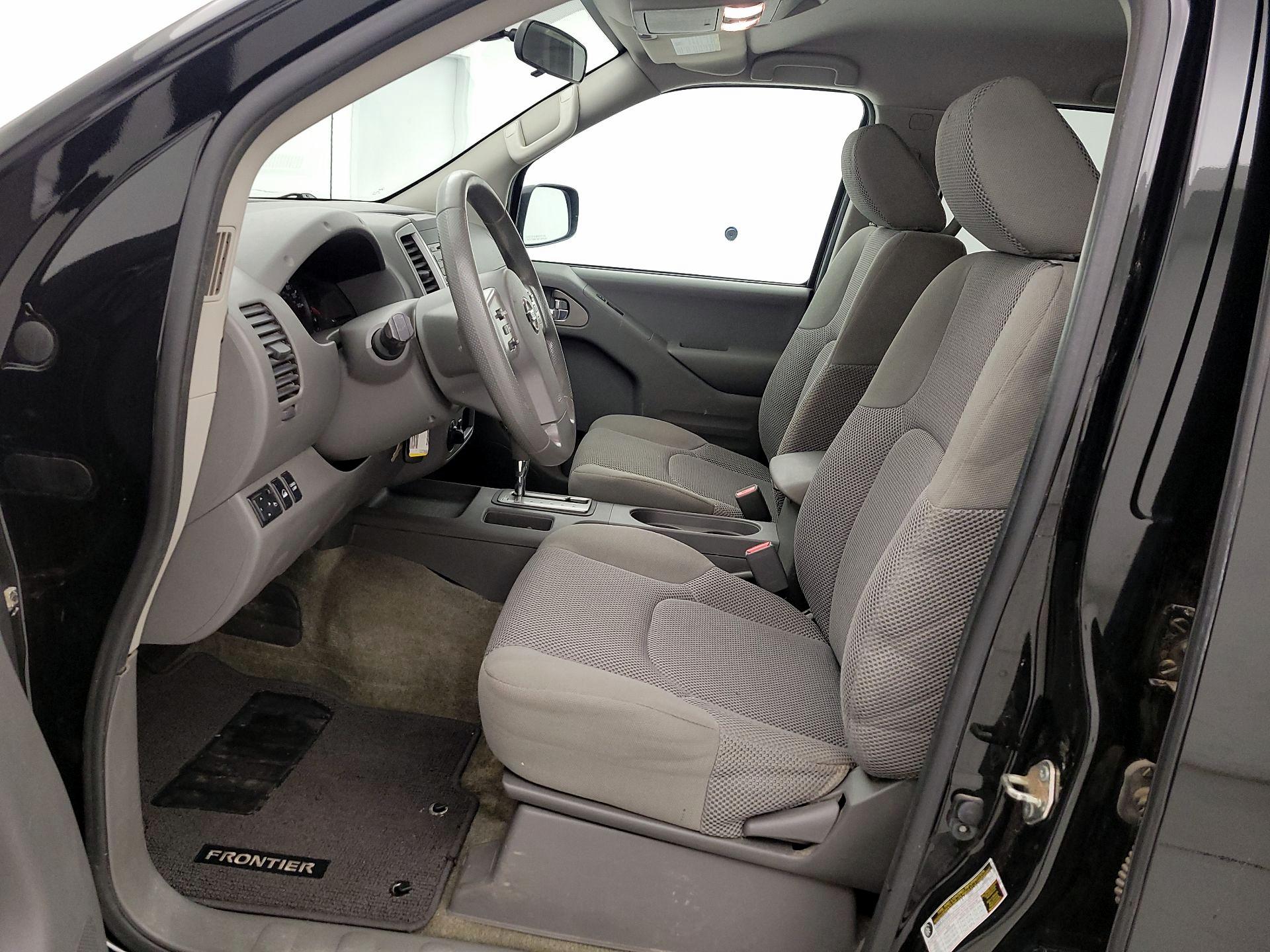 Thumbnail: 2017 Nissan Frontier - 11