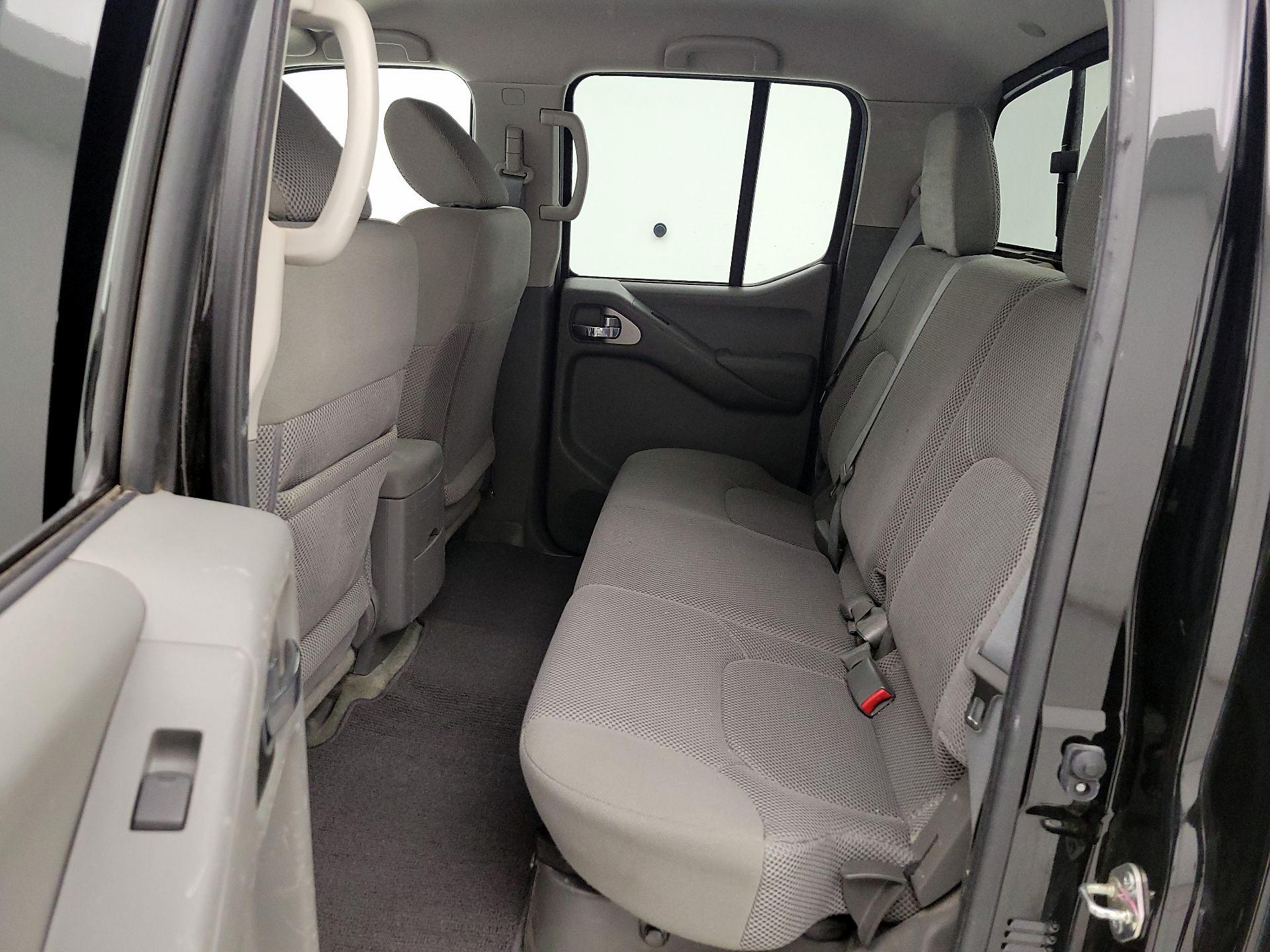 Thumbnail: 2017 Nissan Frontier - 18