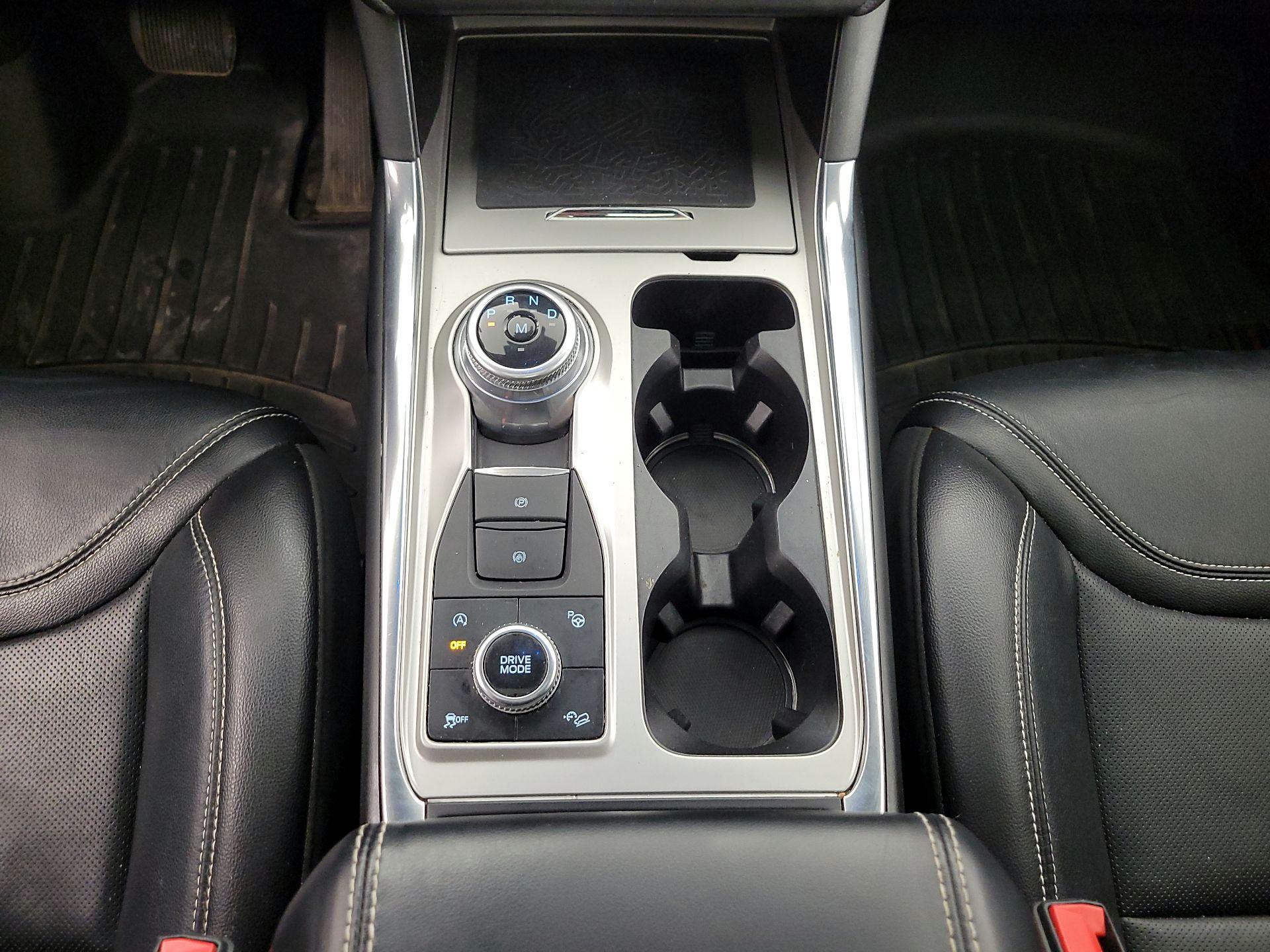 Thumbnail: 2020 Ford Explorer - 18