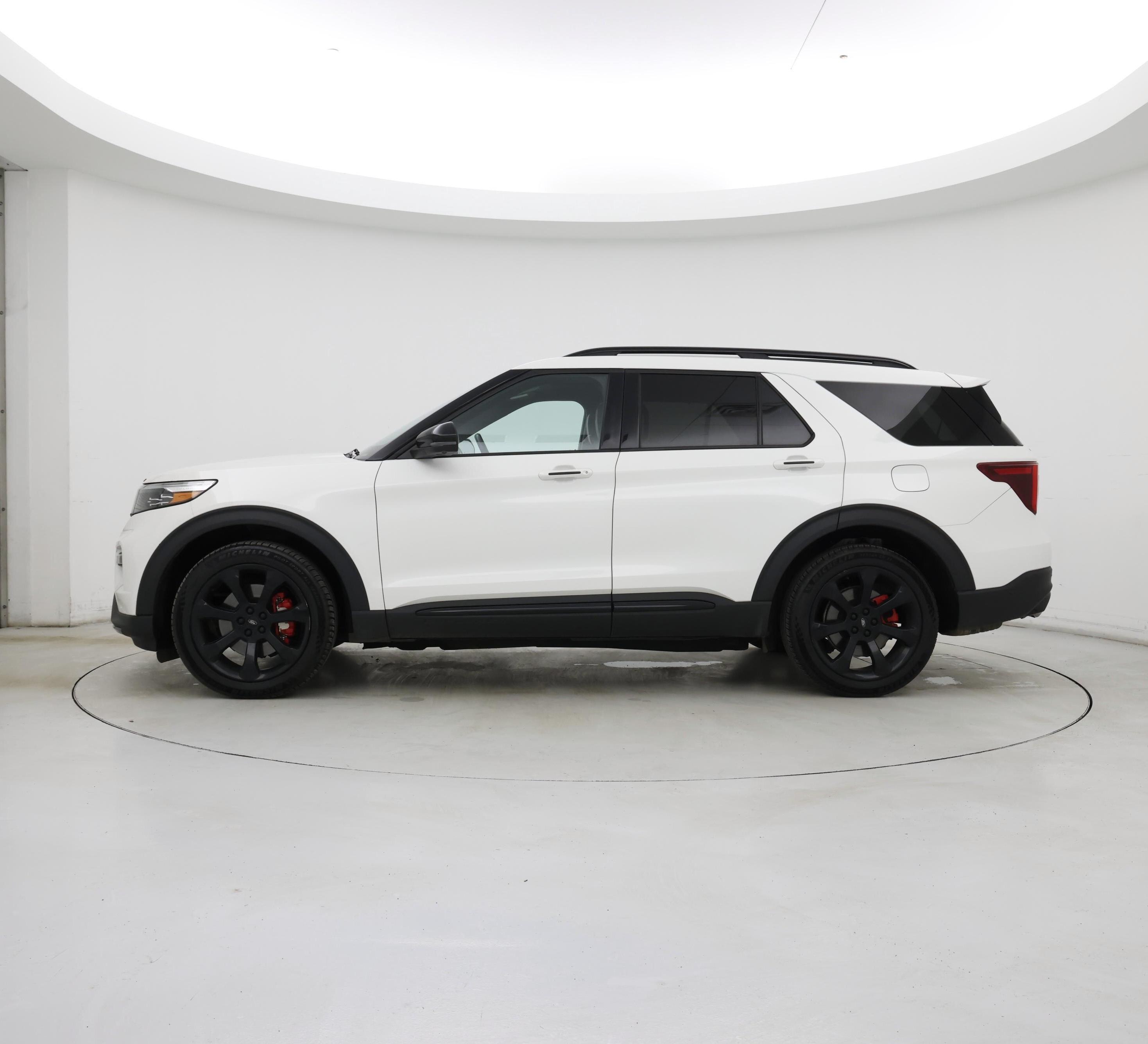 Thumbnail: 2020 Ford Explorer - 3