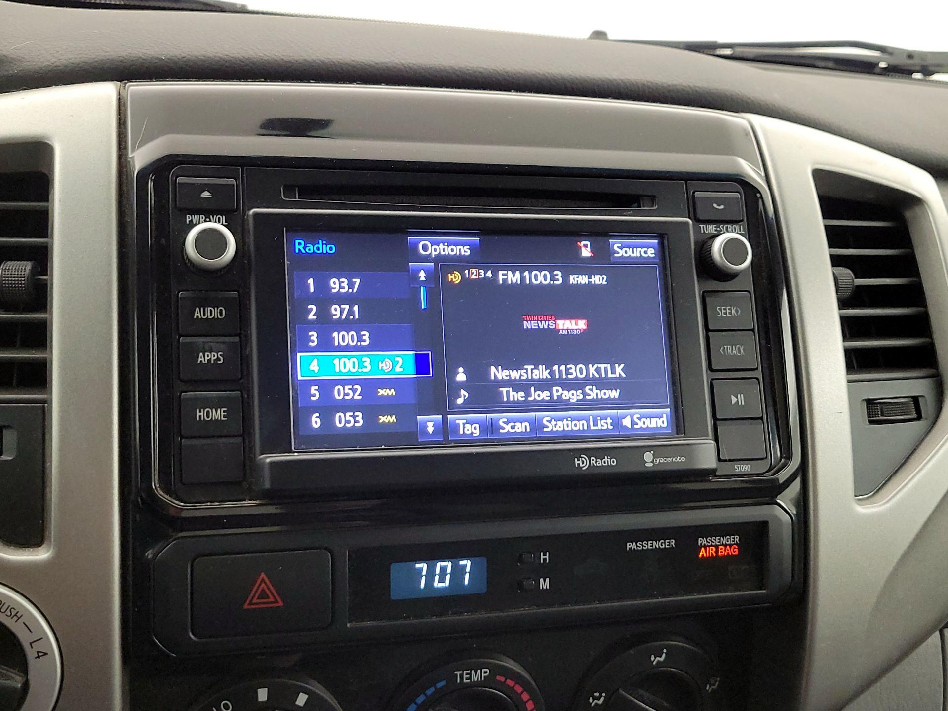 Thumbnail: 2014 Toyota Tacoma - 15