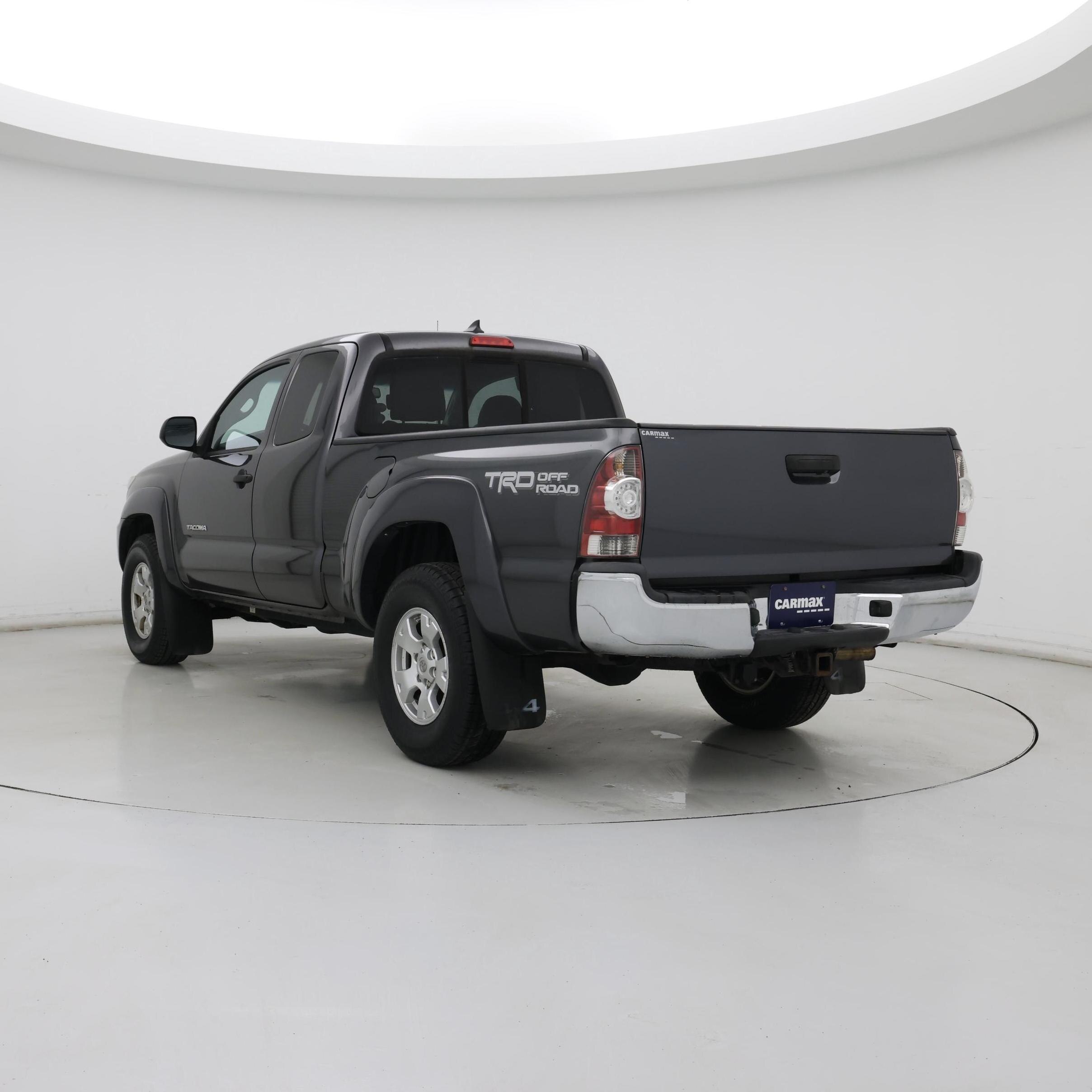 Thumbnail: 2014 Toyota Tacoma - 2