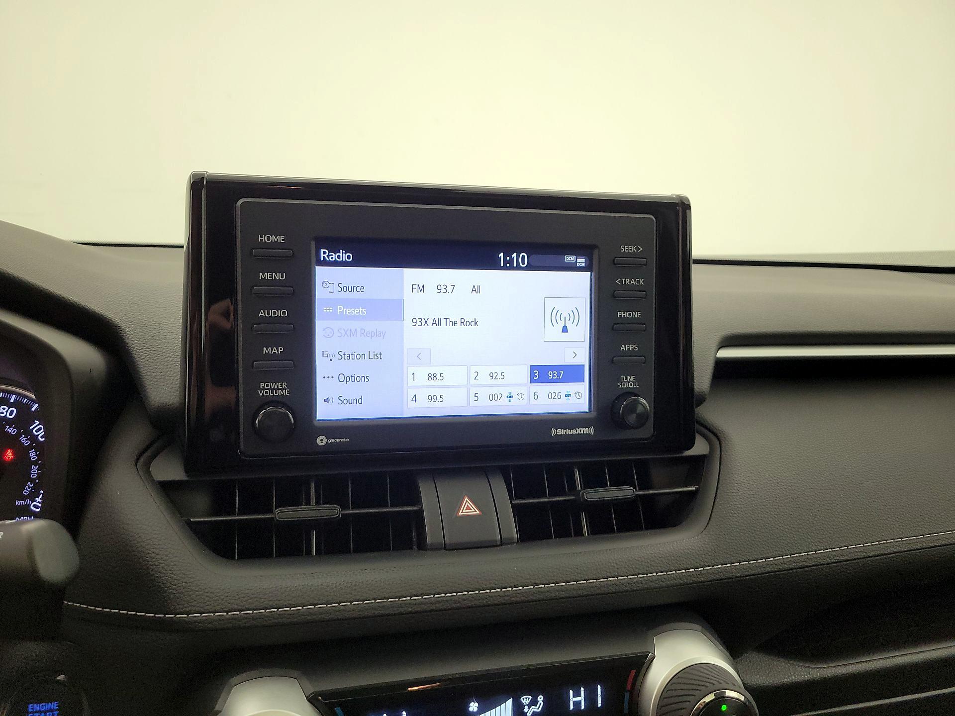 Thumbnail: 2021 Toyota RAV4 - 16