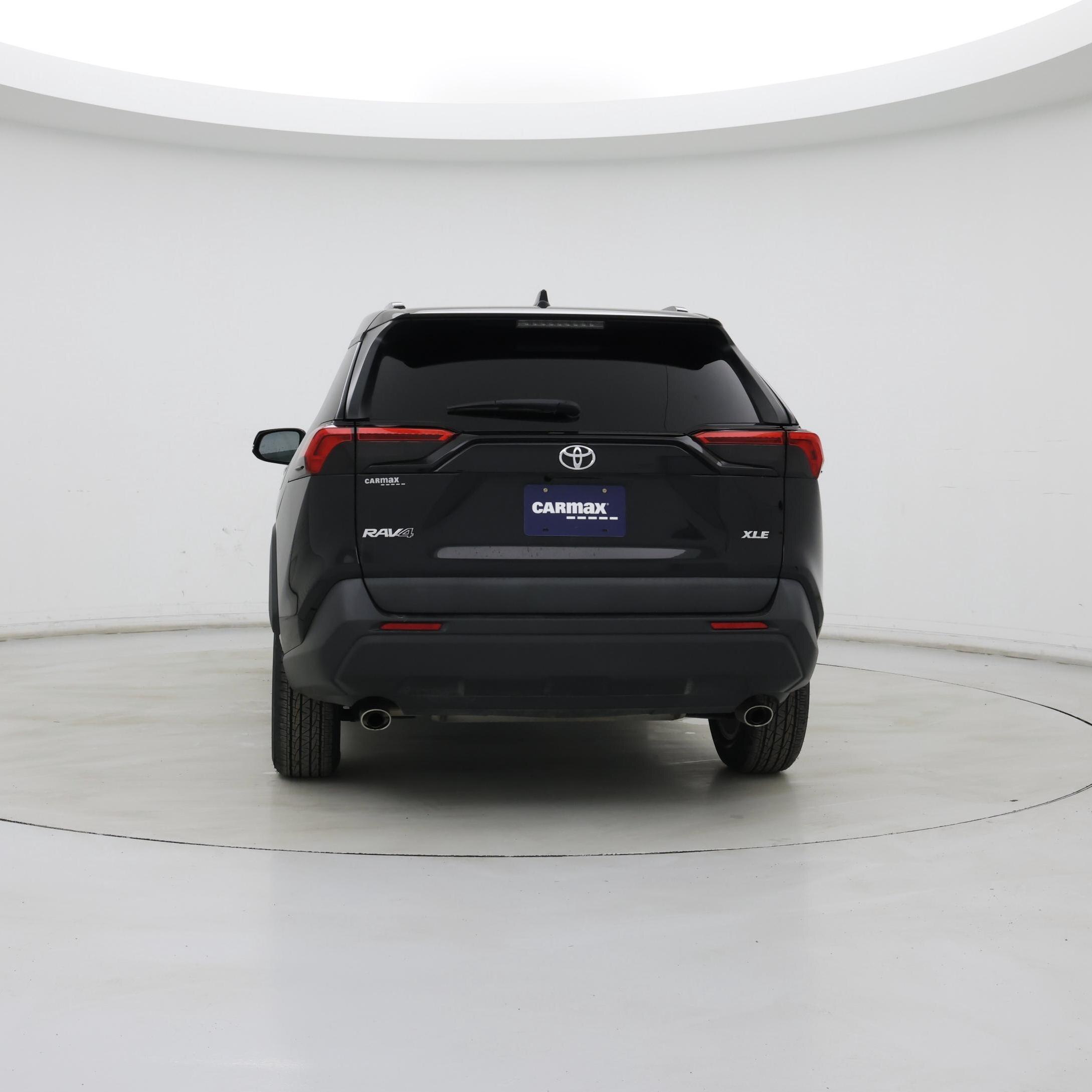 Thumbnail: 2021 Toyota RAV4 - 6