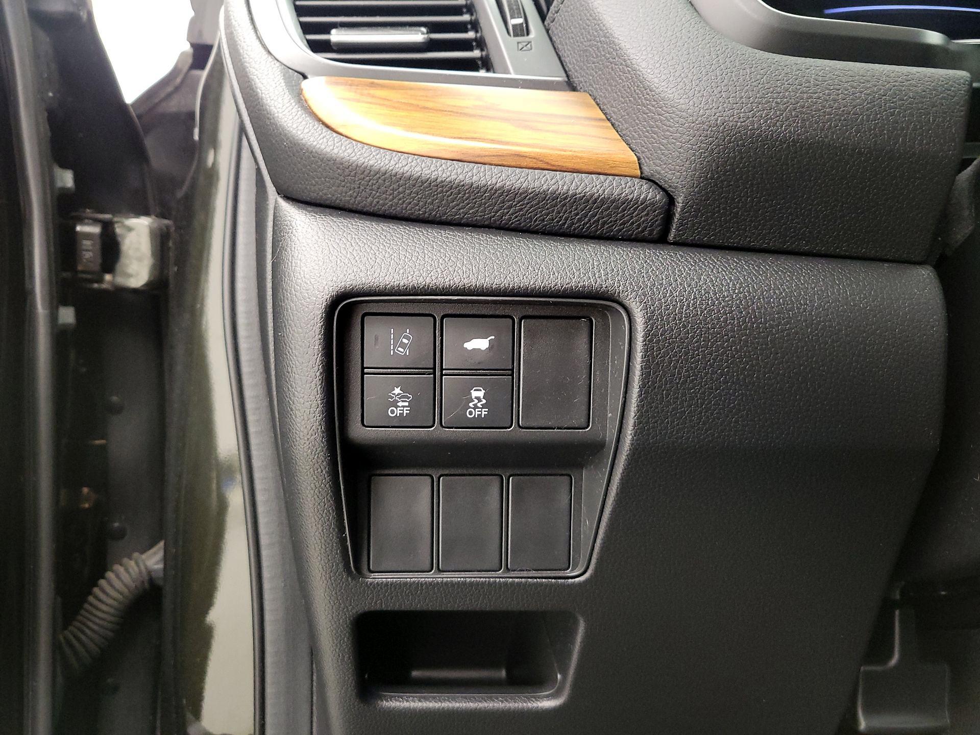 Thumbnail: 2017 Honda CR-V - 13