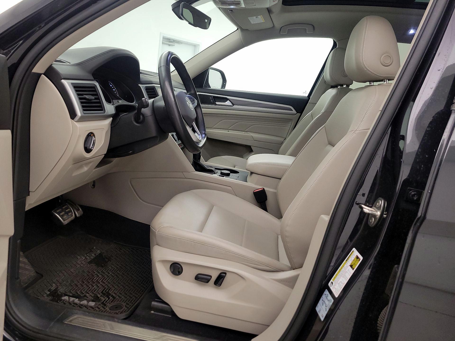 Thumbnail: 2021 Volkswagen Atlas - 11