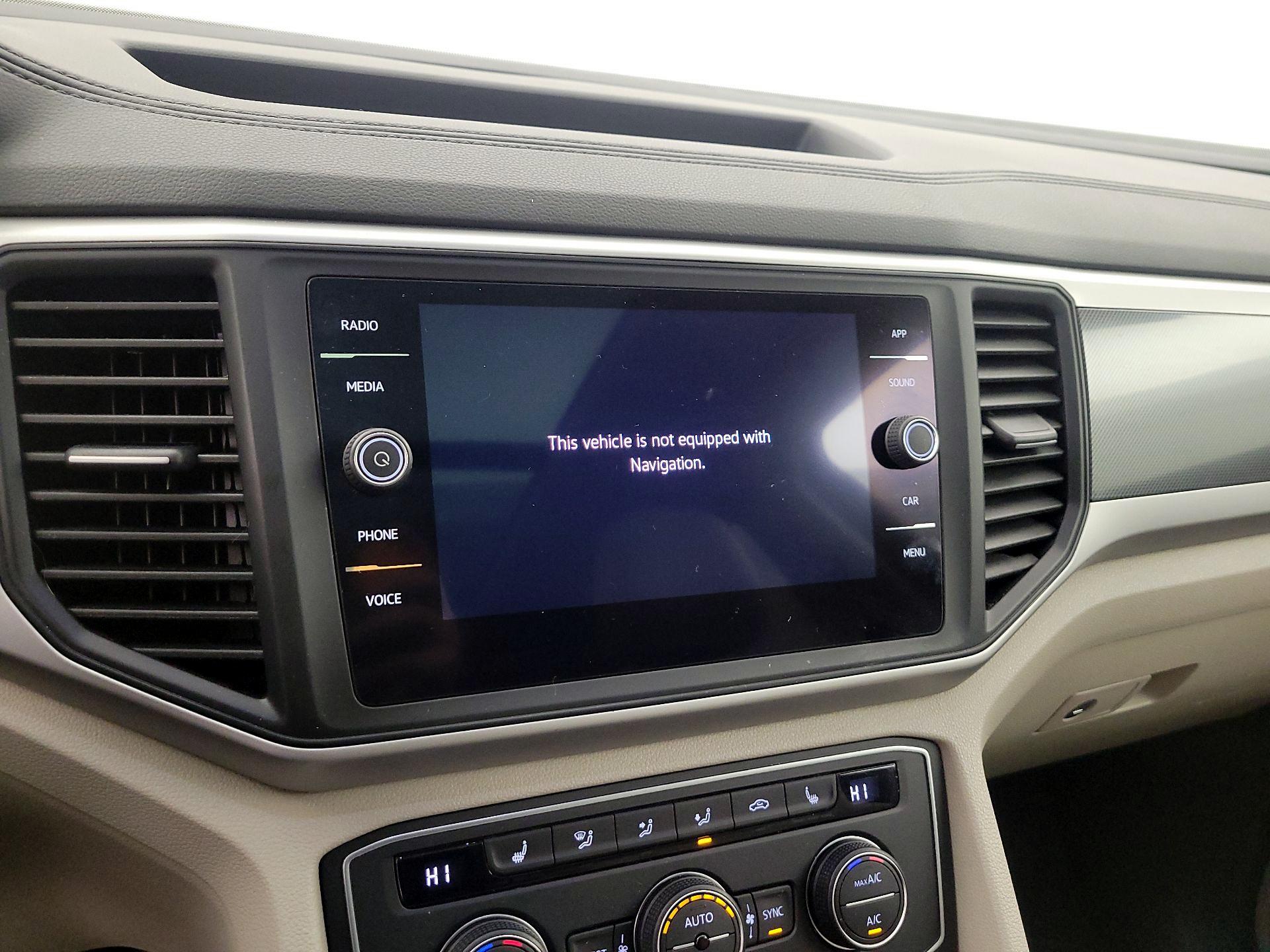 Thumbnail: 2021 Volkswagen Atlas - 14