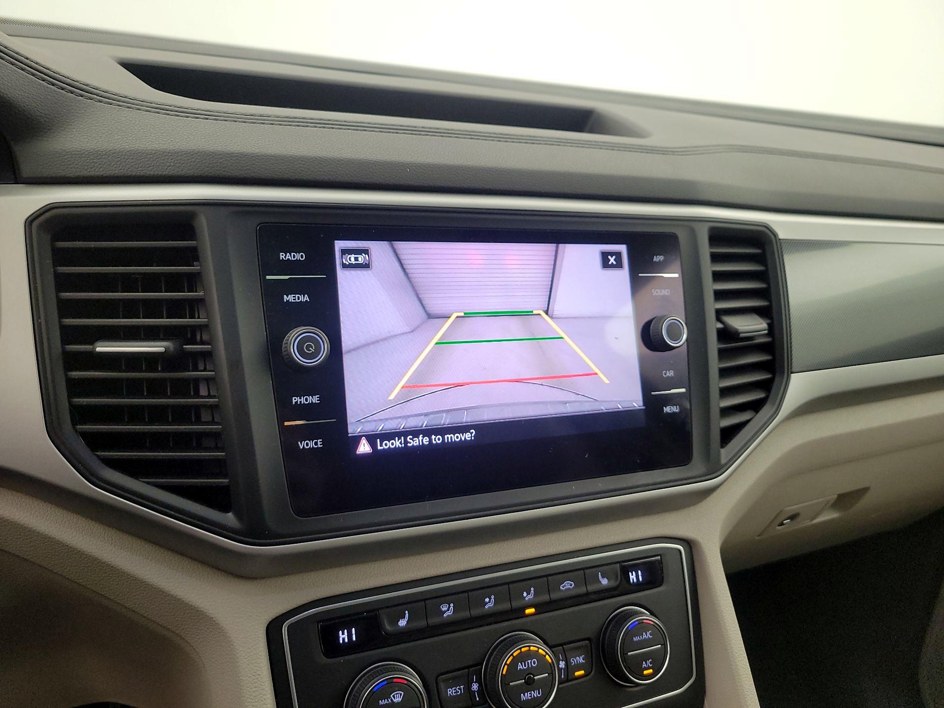 Thumbnail: 2021 Volkswagen Atlas - 15