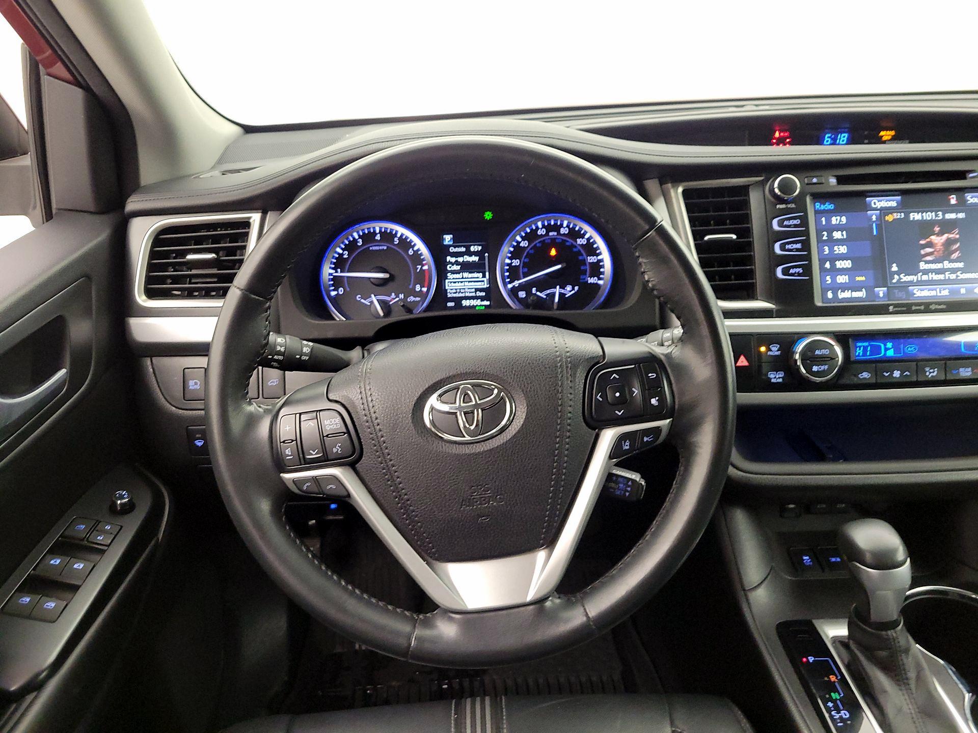 Thumbnail: 2018 Toyota Highlander - 10