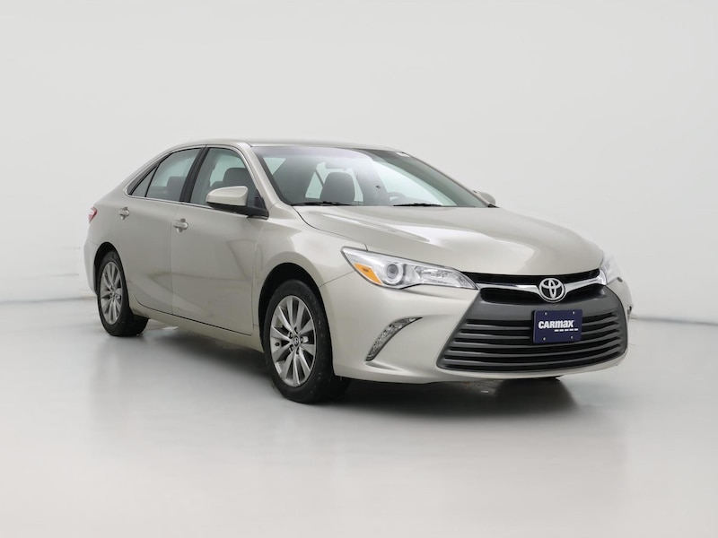 2017 Toyota Camry XLE -
                  Saint Paul, MN