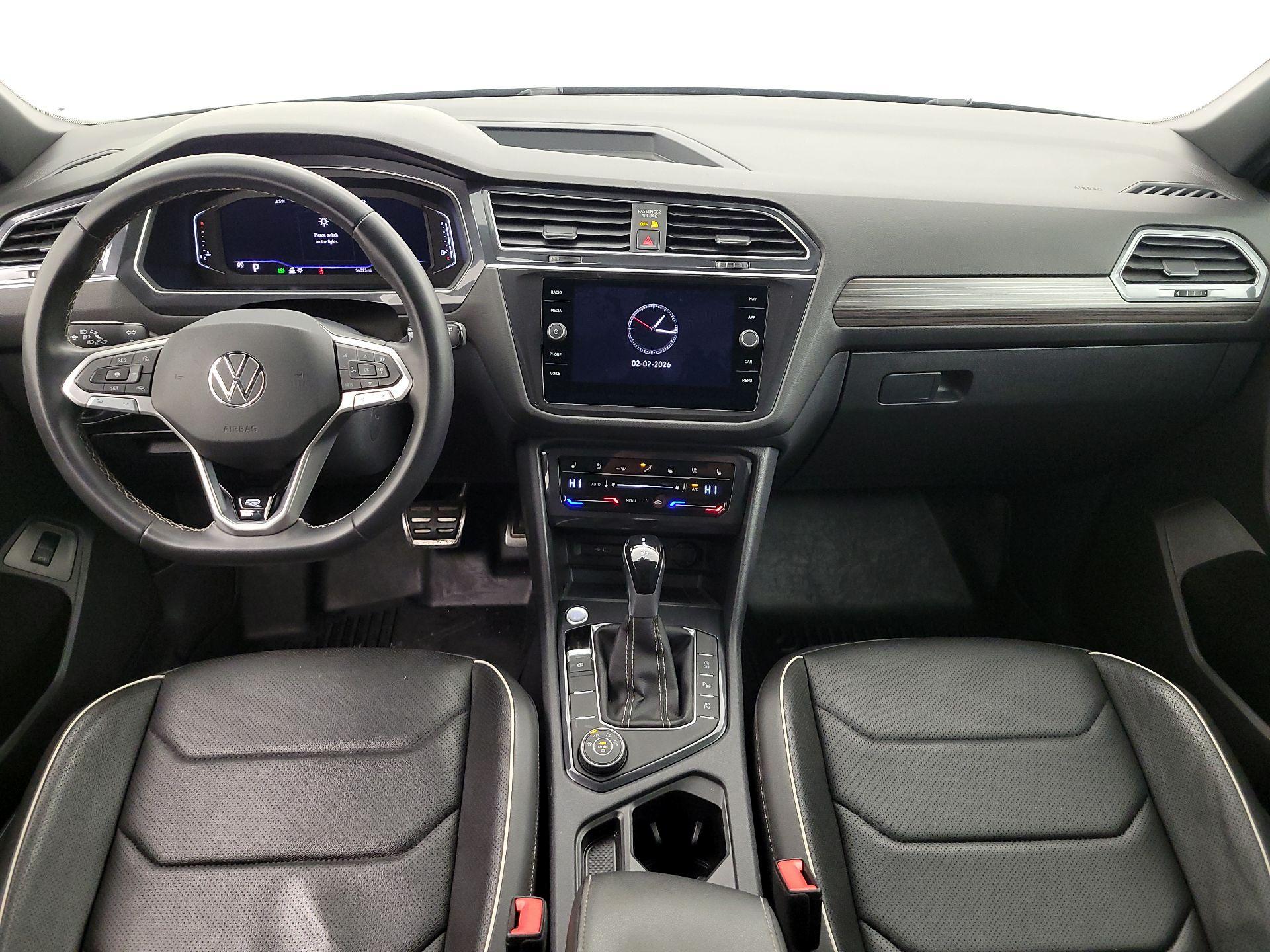 Thumbnail: 2023 Volkswagen Tiguan - 9