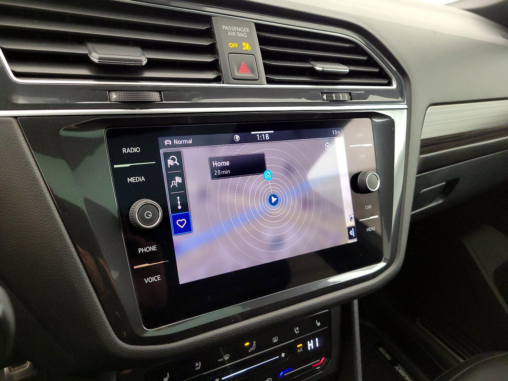 Thumbnail: 2023 Volkswagen Tiguan - 14