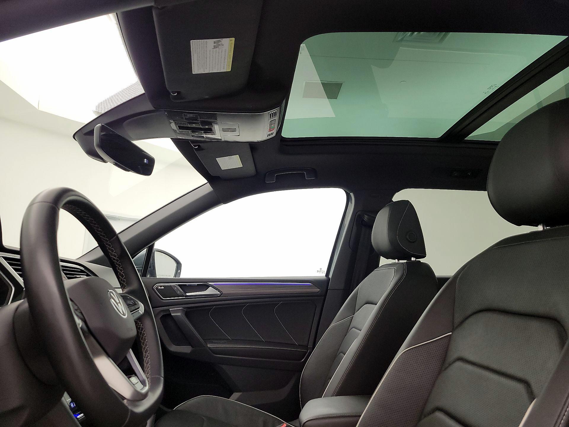 Thumbnail: 2023 Volkswagen Tiguan - 20