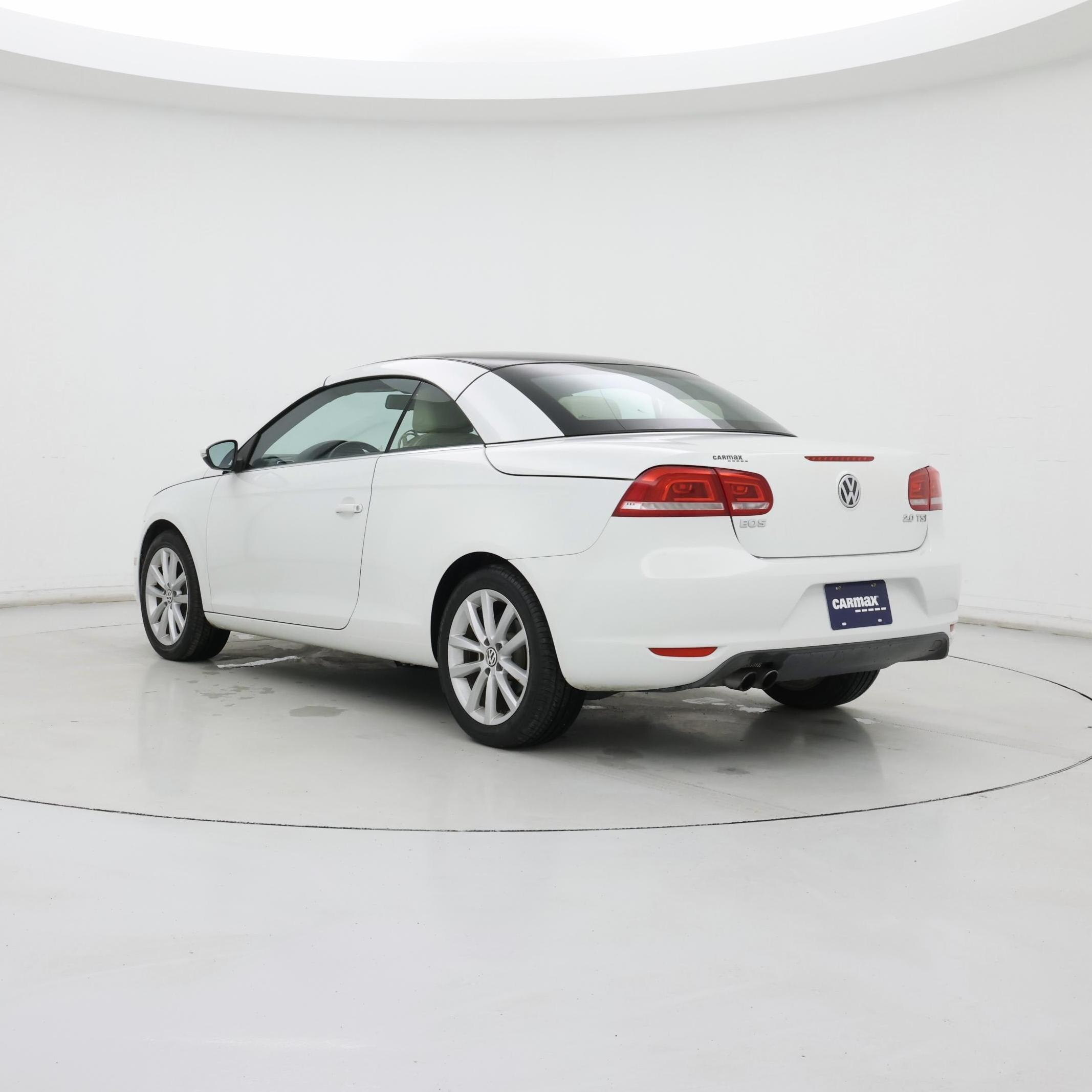 Thumbnail: 2015 Volkswagen Eos - 2