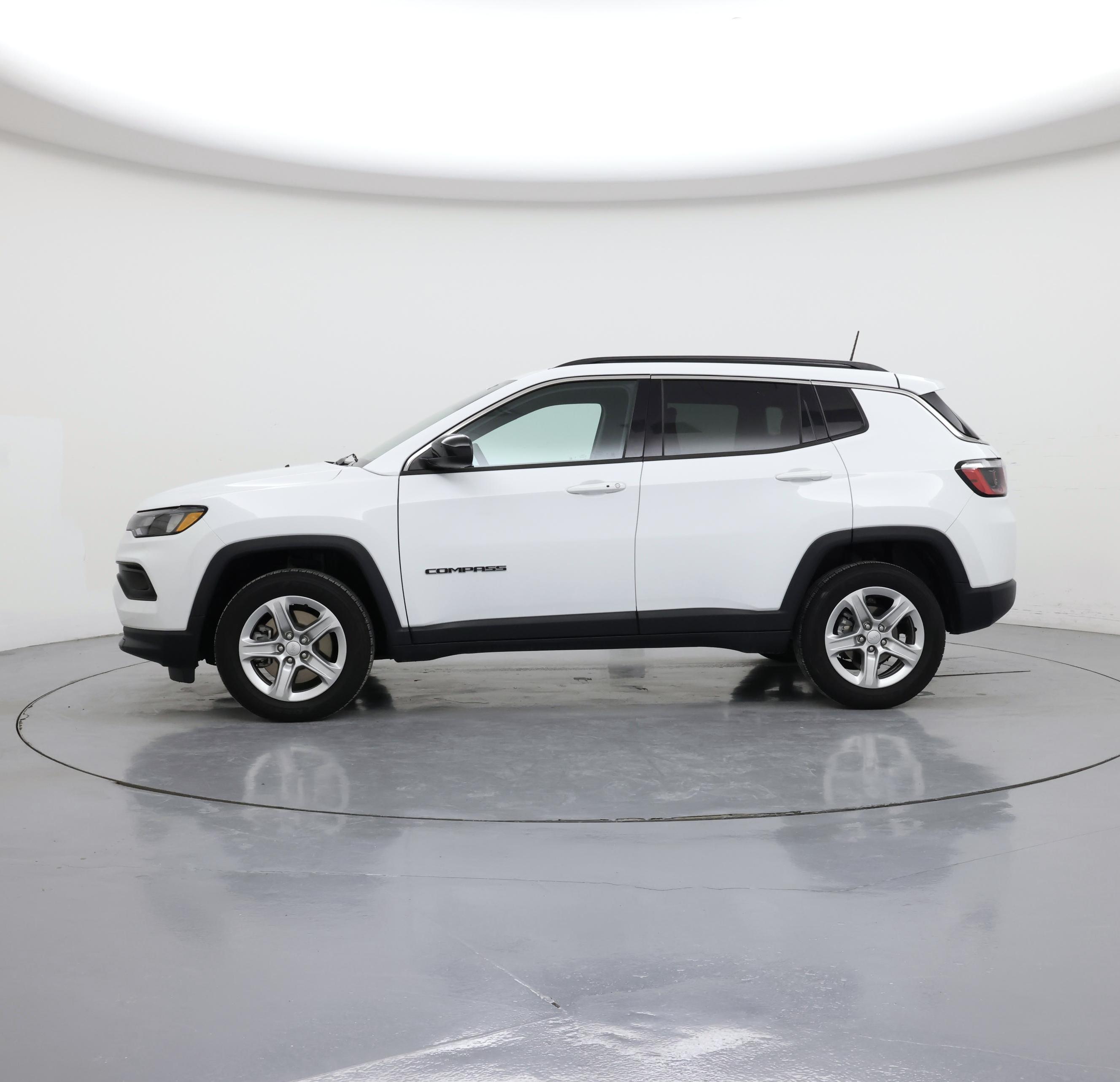 Thumbnail: 2023 Jeep Compass - 3
