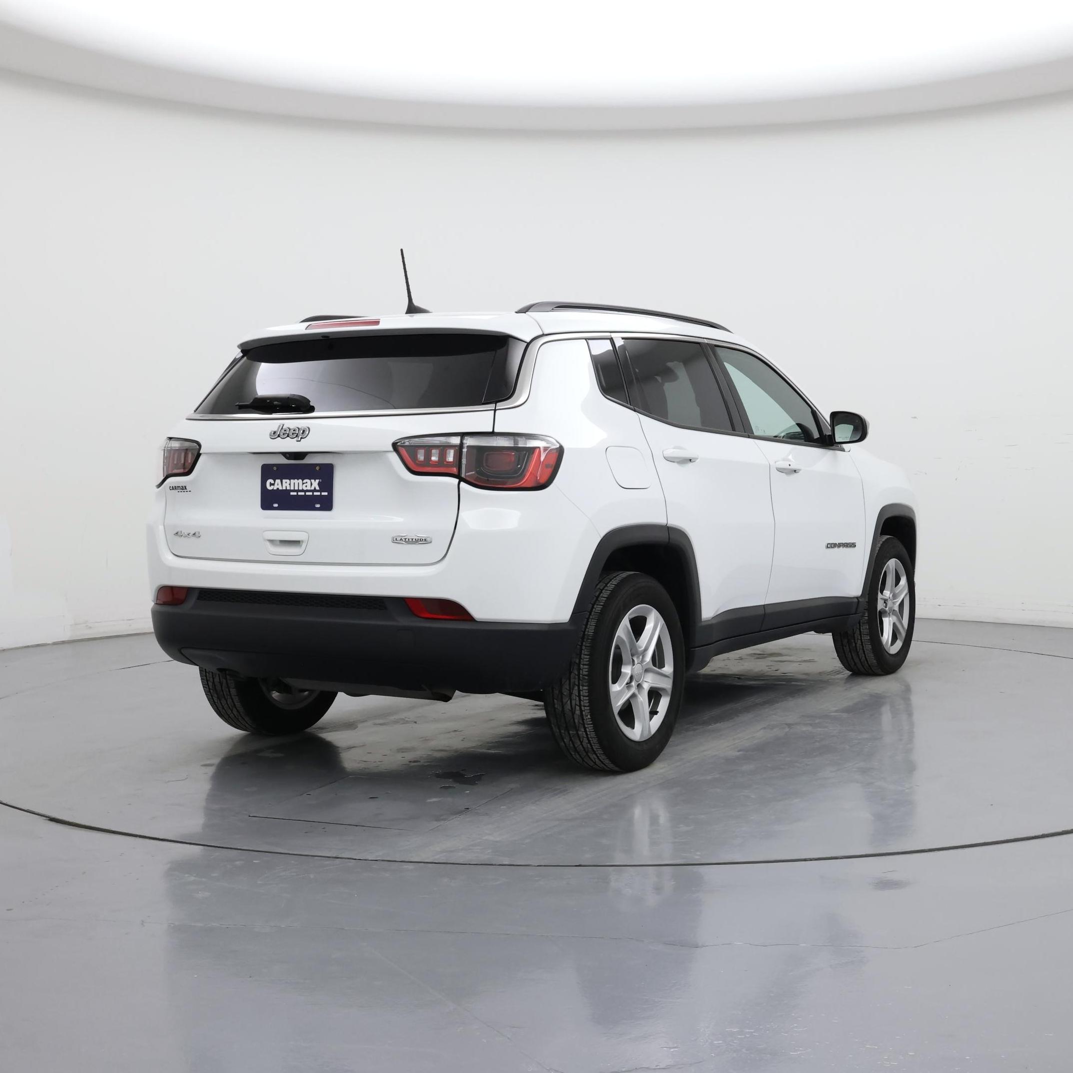 Thumbnail: 2023 Jeep Compass - 8