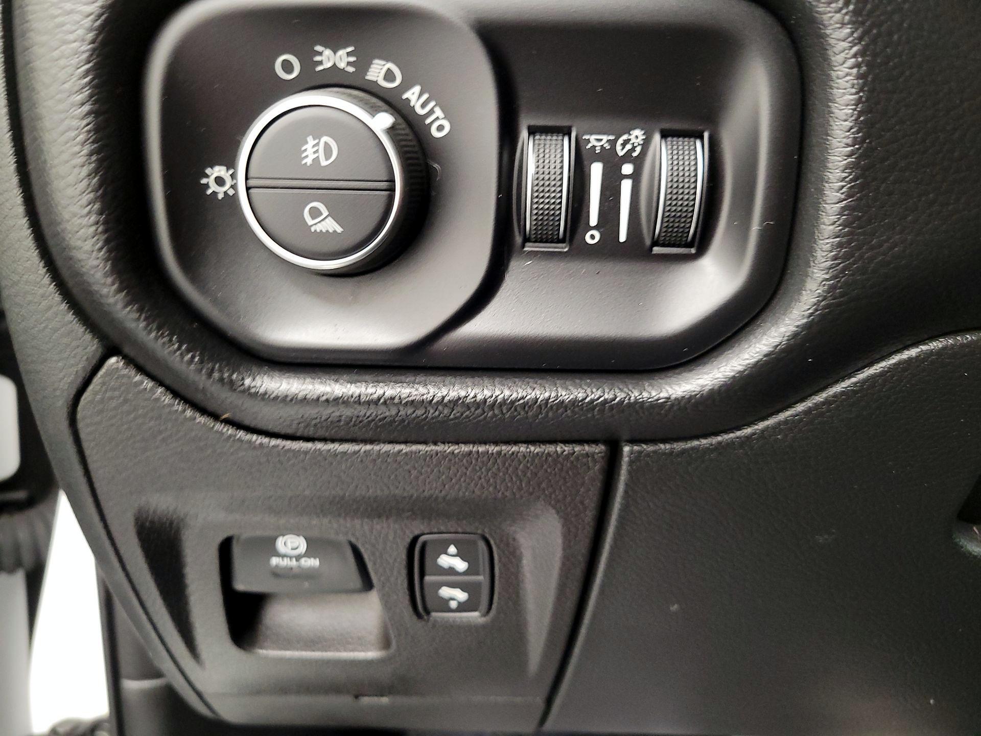 Thumbnail: 2022 RAM 1500 - 13