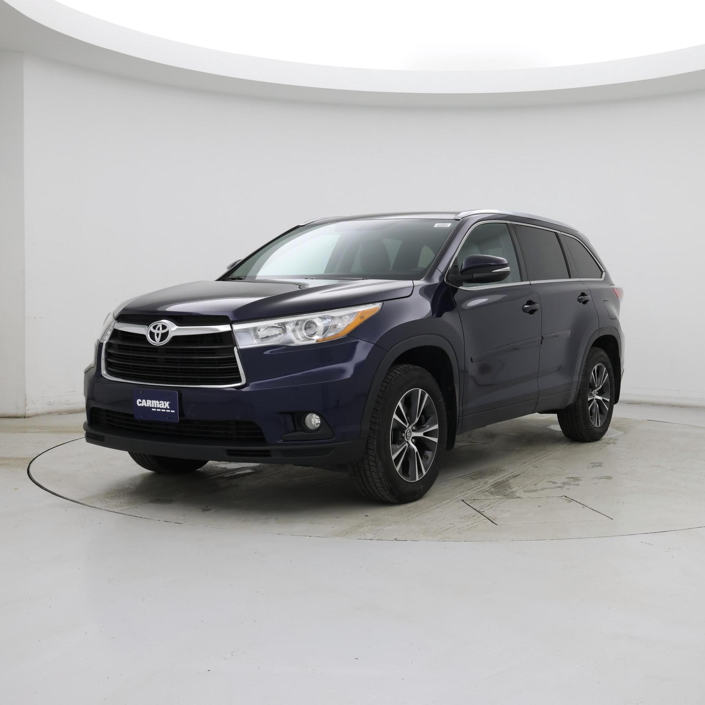 Thumbnail: 2016 Toyota Highlander - 4