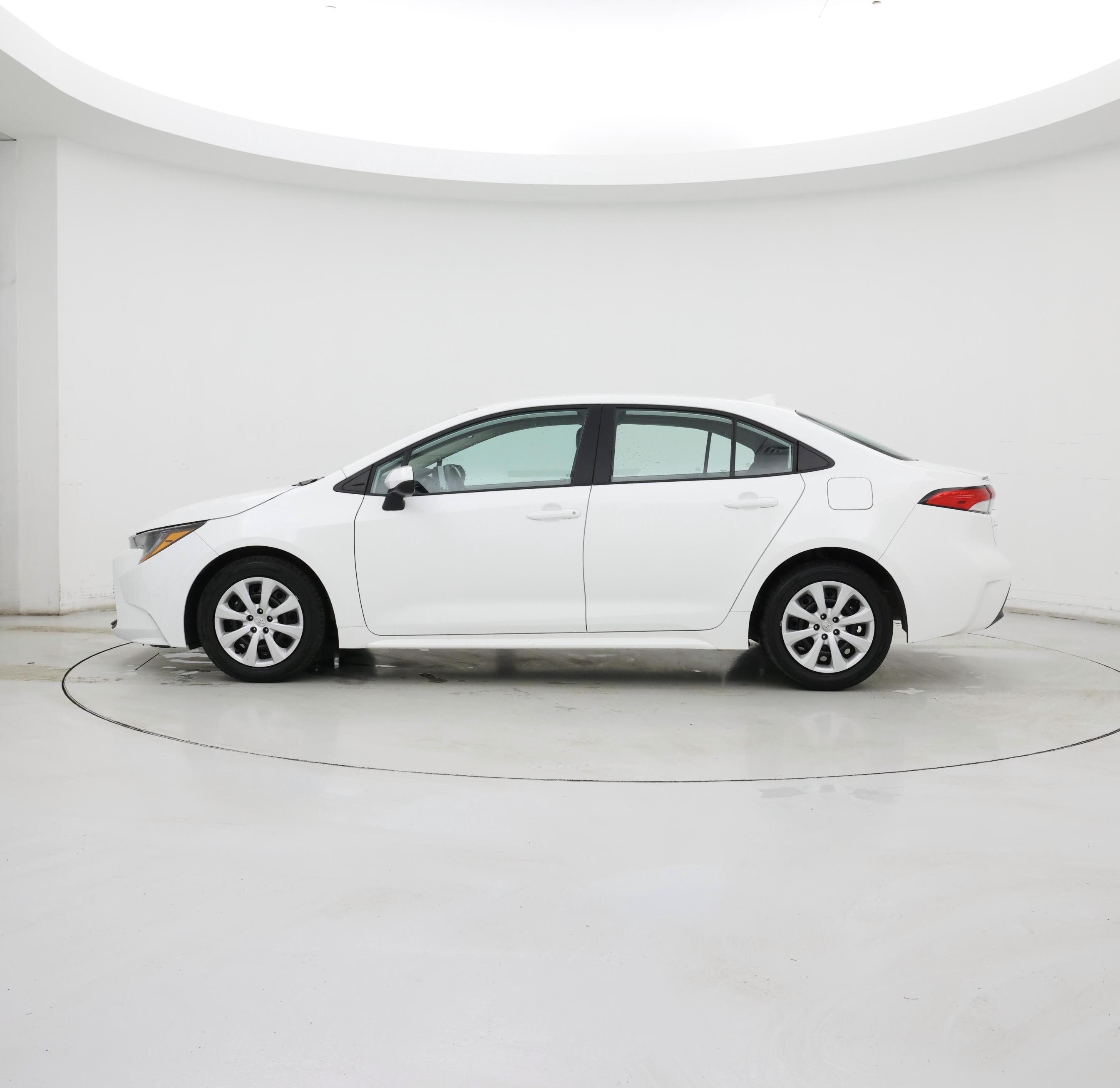 Thumbnail: 2024 Toyota Corolla - 3