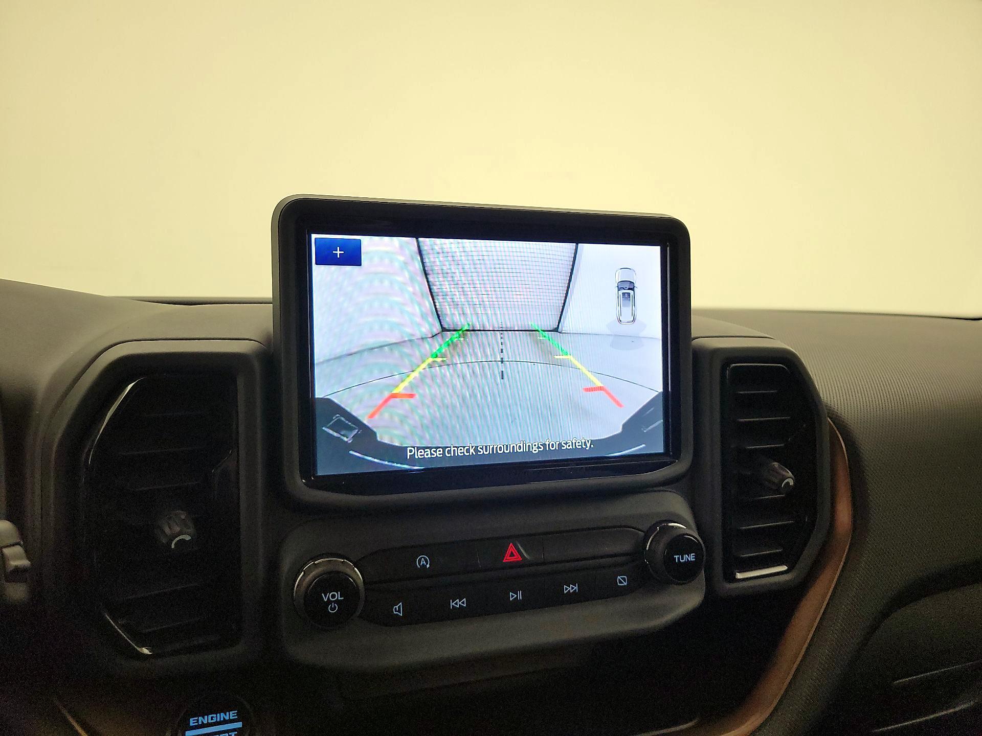 Thumbnail: 2021 Ford Bronco Sport - 14