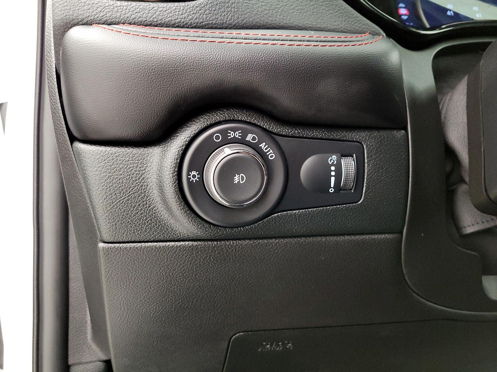 Thumbnail: 2023 Dodge Durango - 13