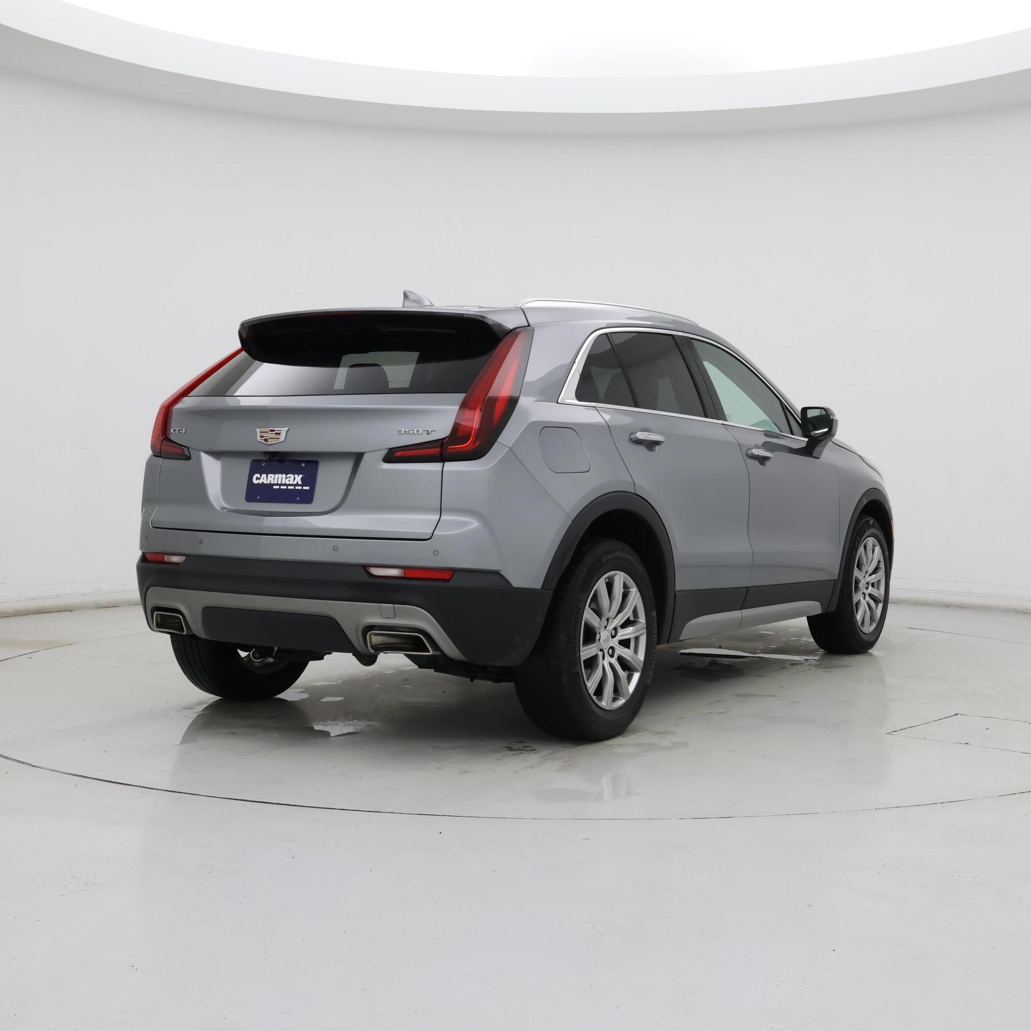 Thumbnail: 2023 Cadillac XT4 - 8