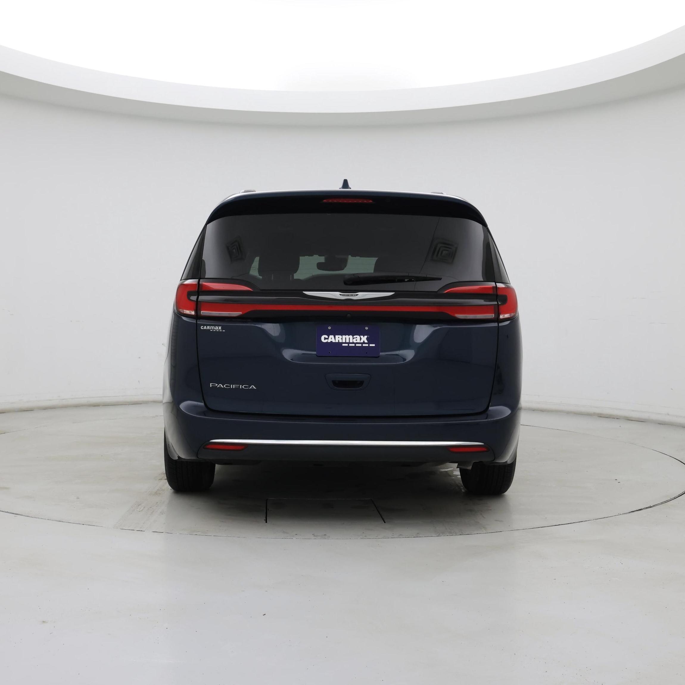 Thumbnail: 2022 Chrysler Pacifica - 6