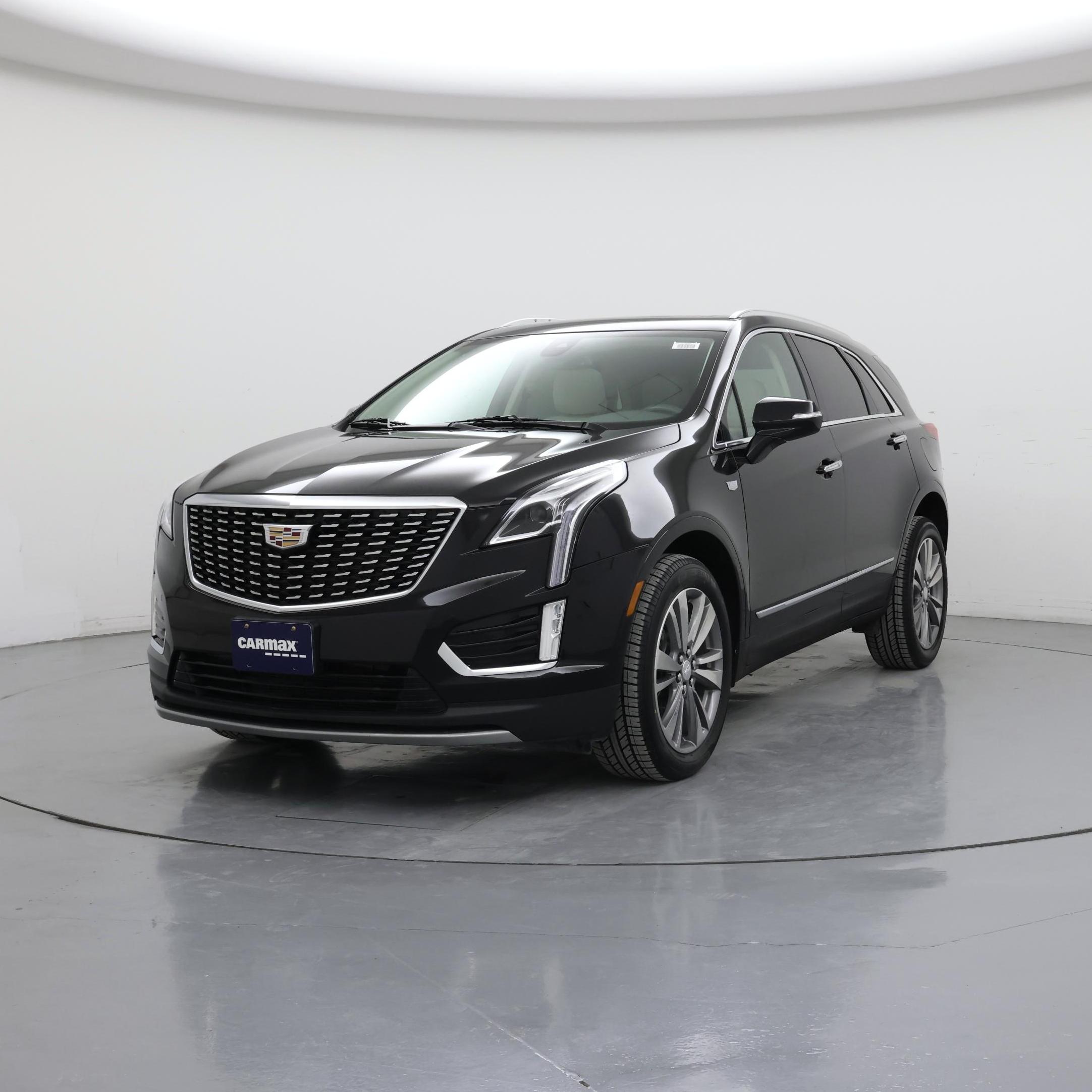 Thumbnail: 2022 Cadillac XT5 - 4