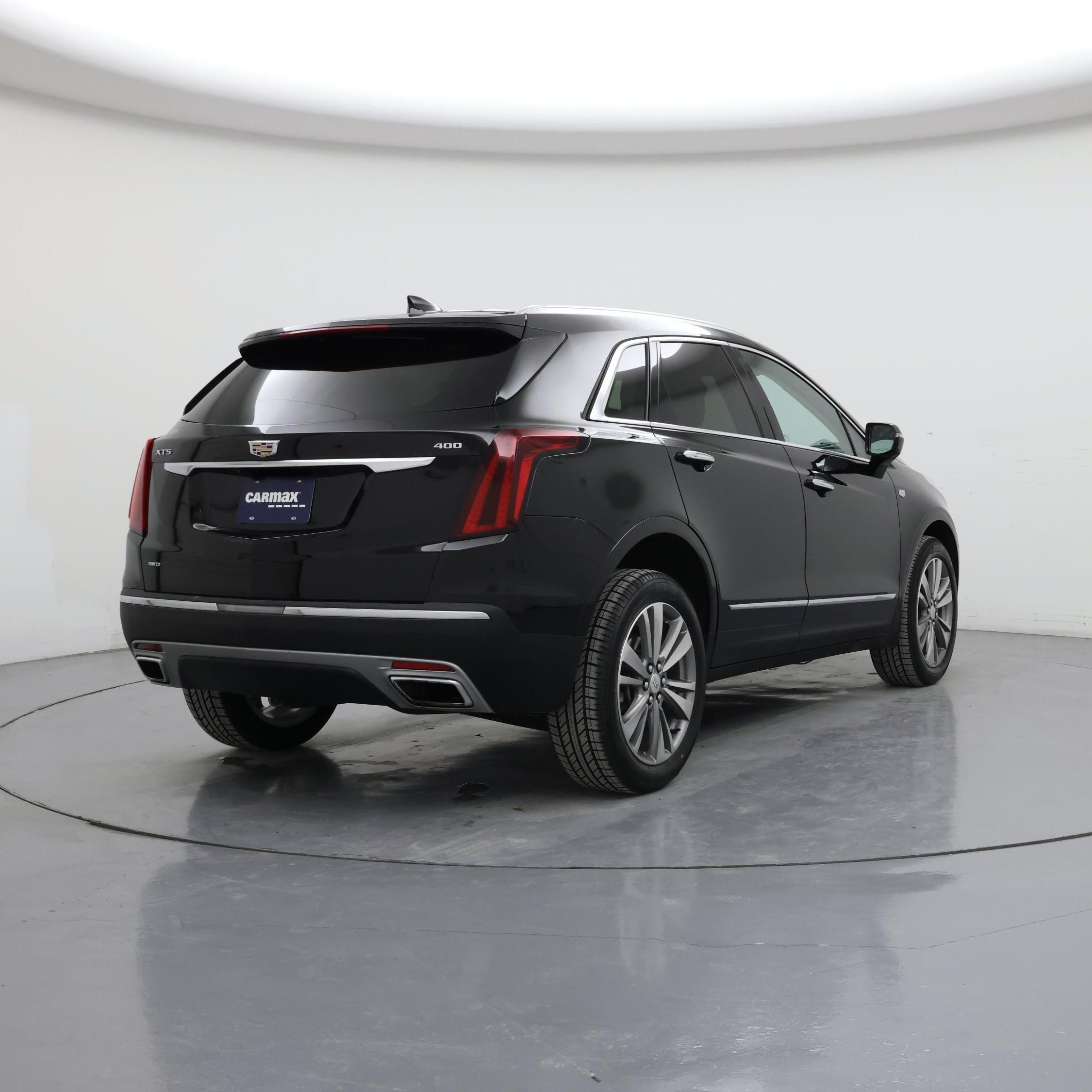 Thumbnail: 2022 Cadillac XT5 - 8