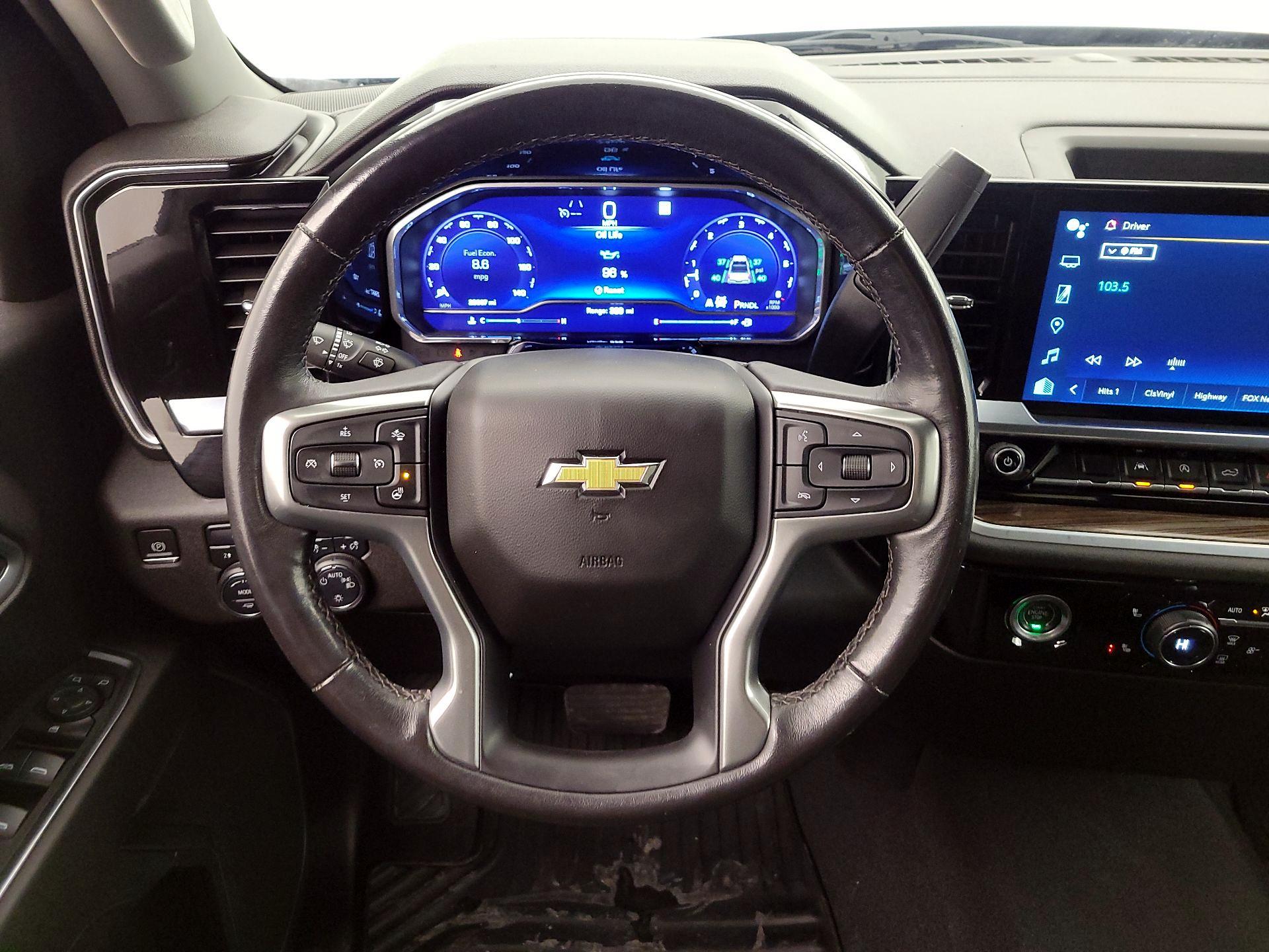 Thumbnail: 2022 Chevrolet Silverado 1500 - 10