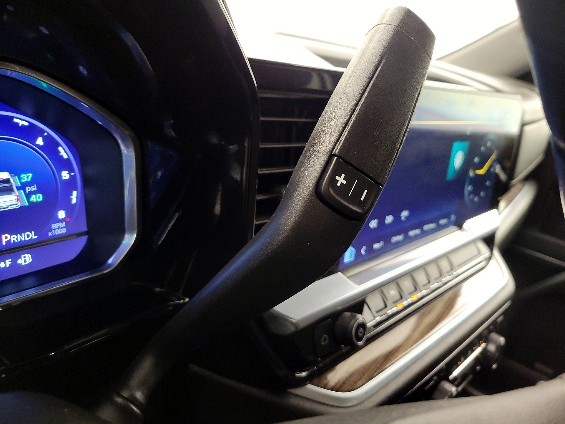 Thumbnail: 2022 Chevrolet Silverado 1500 - 17