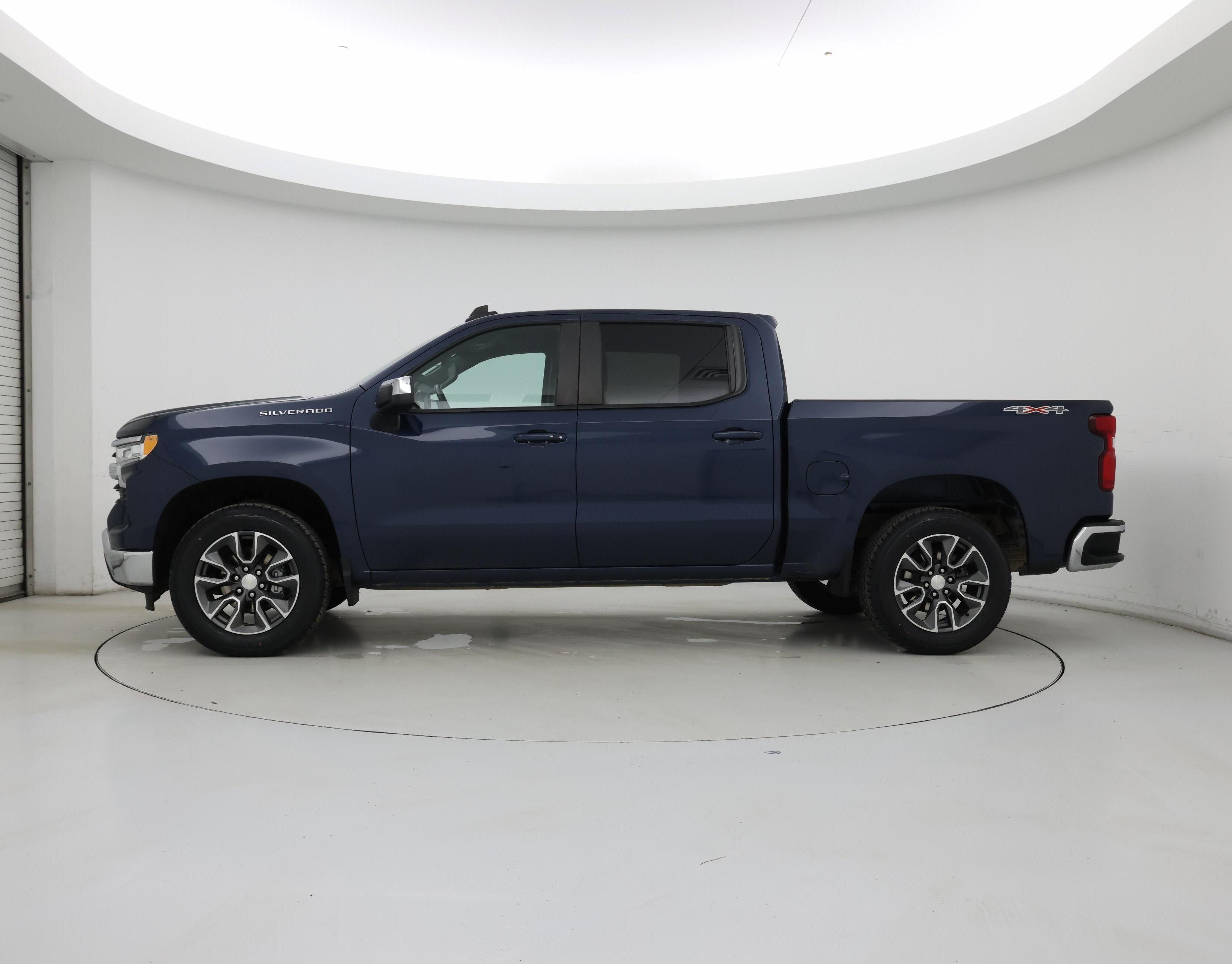 Thumbnail: 2022 Chevrolet Silverado 1500 - 3